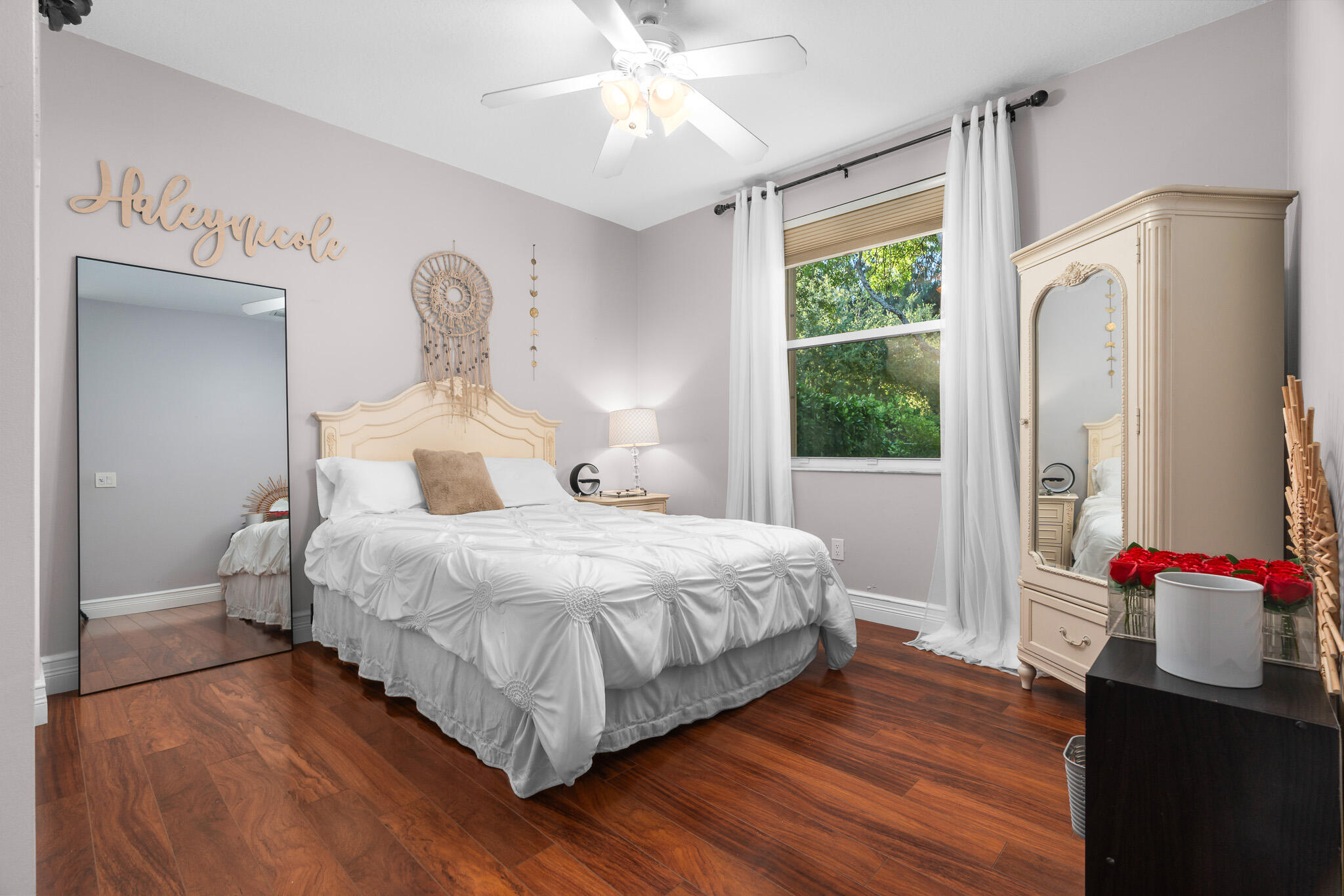 GROVES PARK - Residential