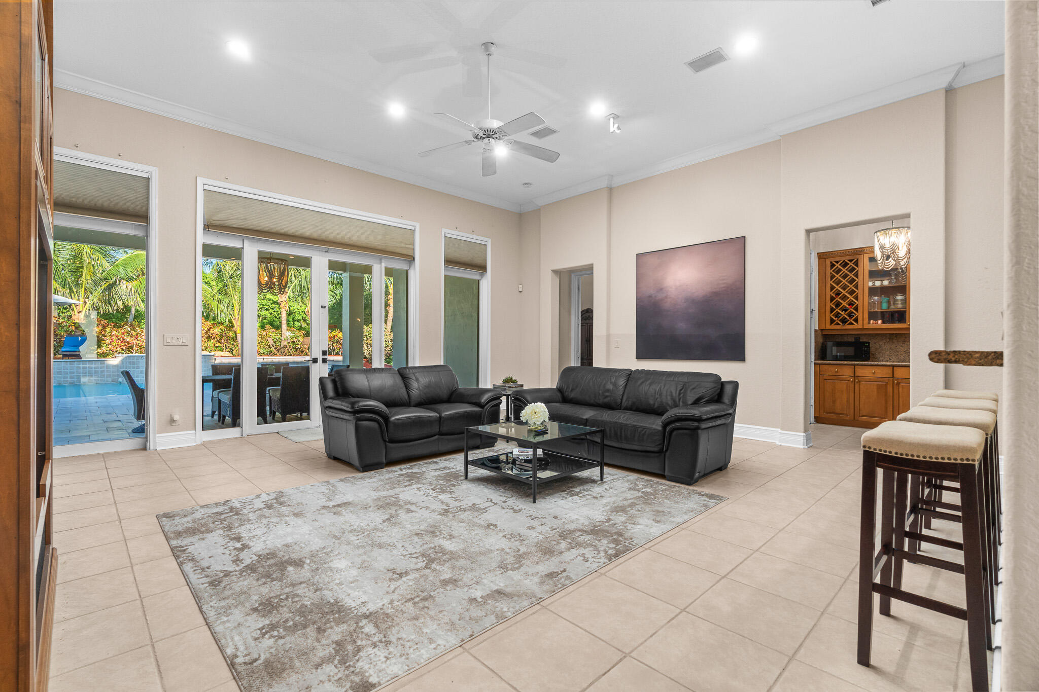 GROVES PARK - Residential
