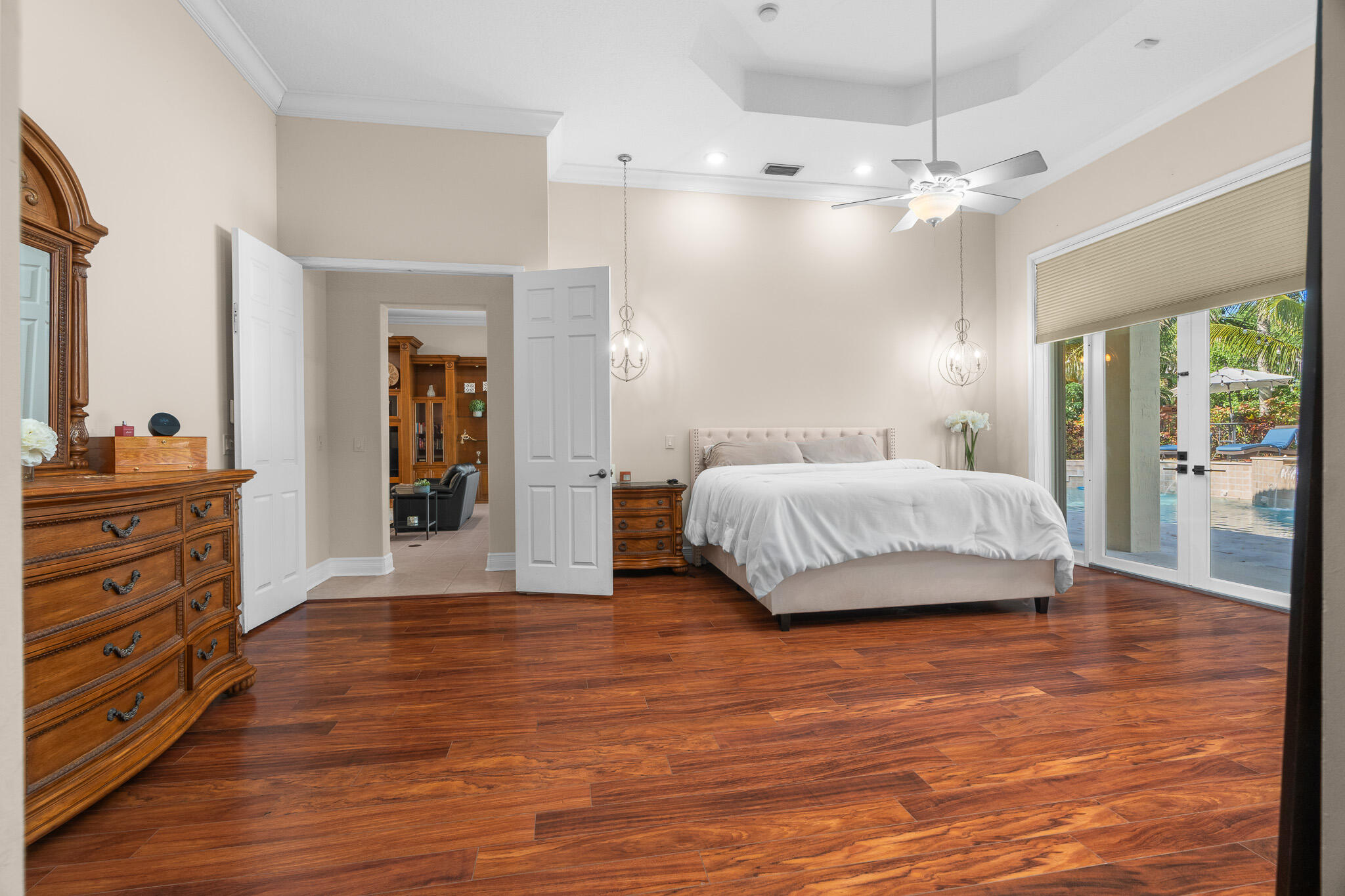 GROVES PARK - Residential