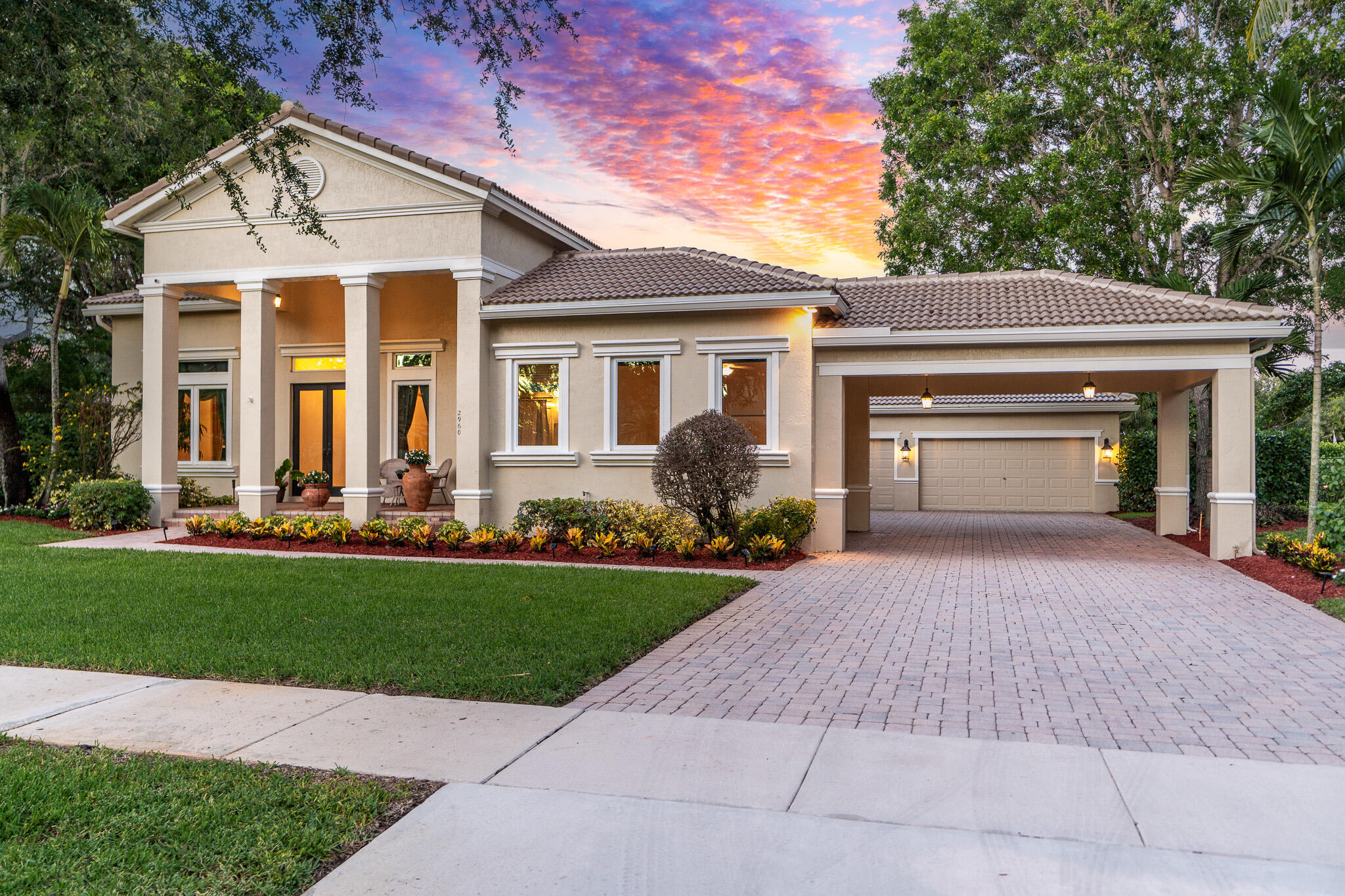 GROVES PARK - Residential