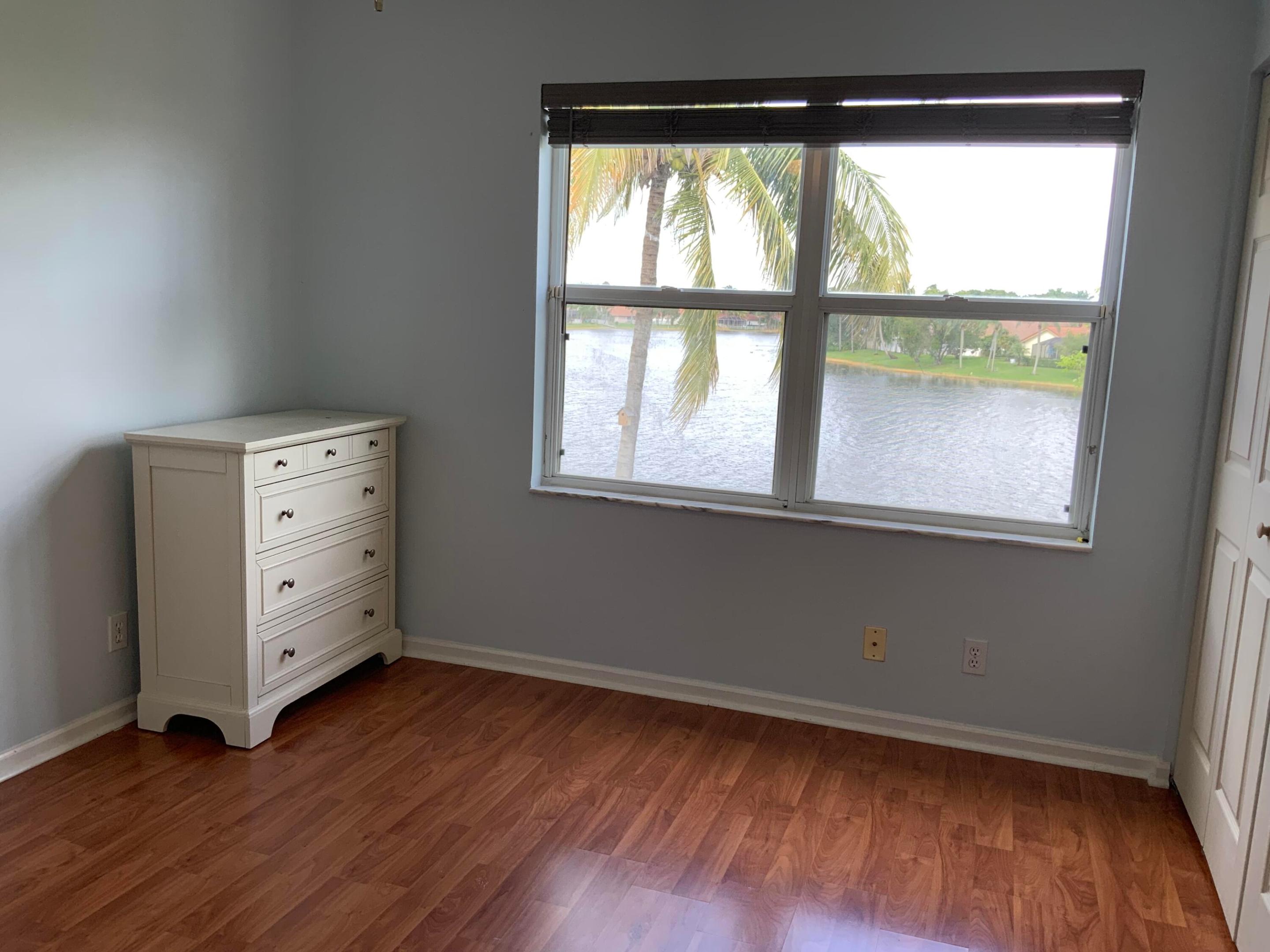 LAKE CHARLESTON TR Z - Residential