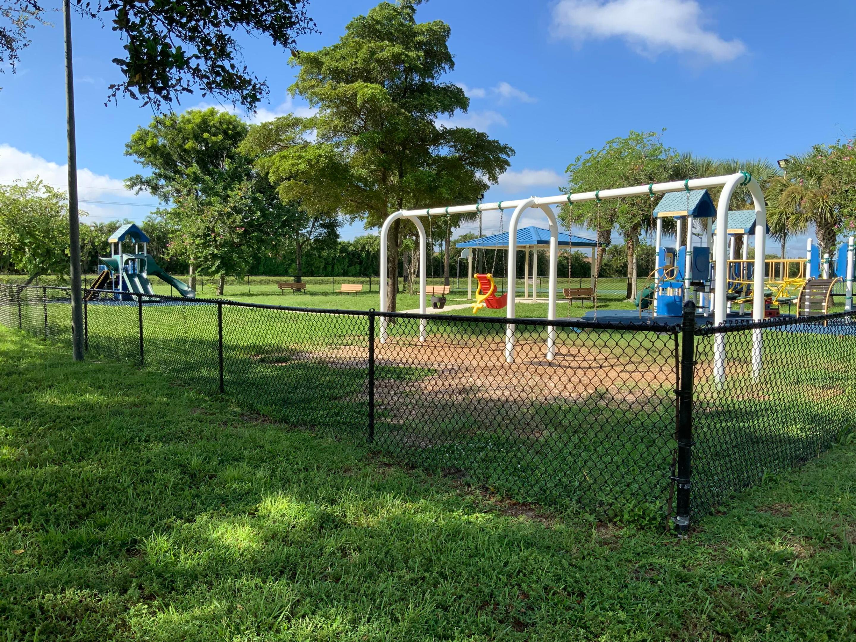LAKE CHARLESTON TR Z - Residential