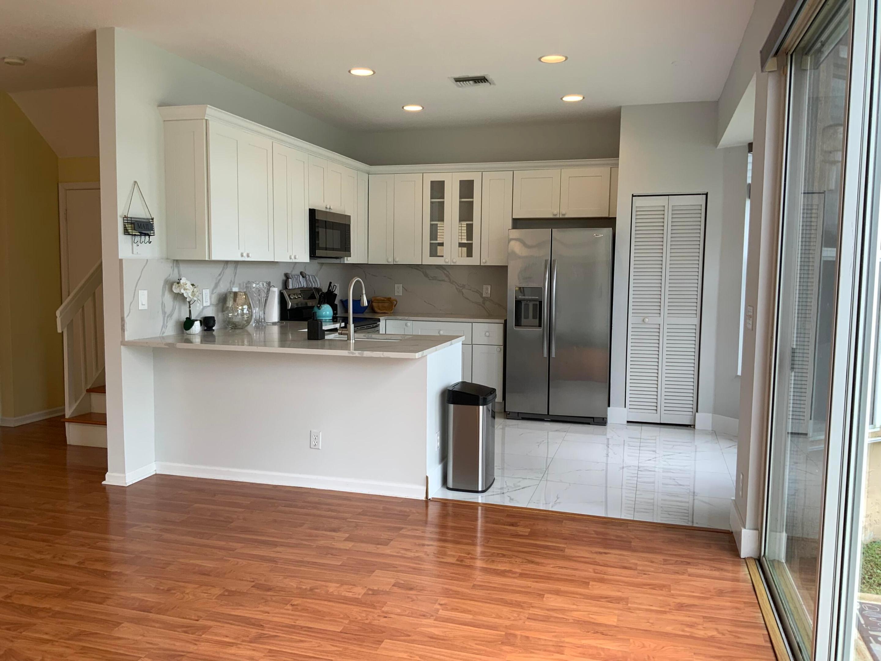 LAKE CHARLESTON TR Z - Residential
