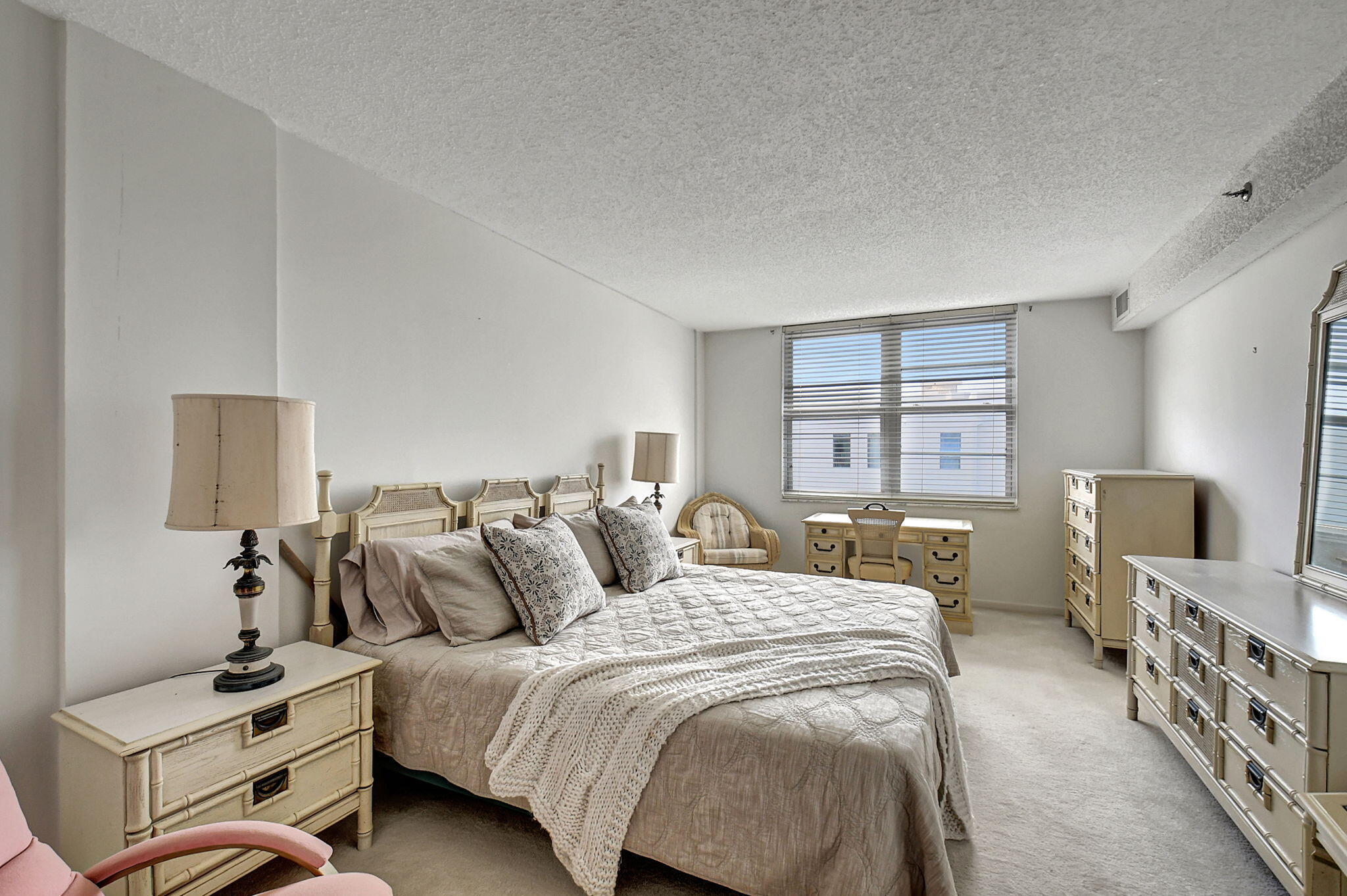 45 OCEAN CONDO - Residential