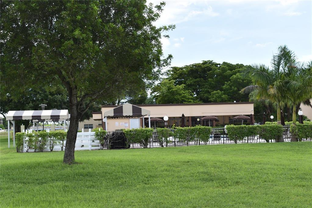 SUNRISE LAKES PHASE 3 - Residential