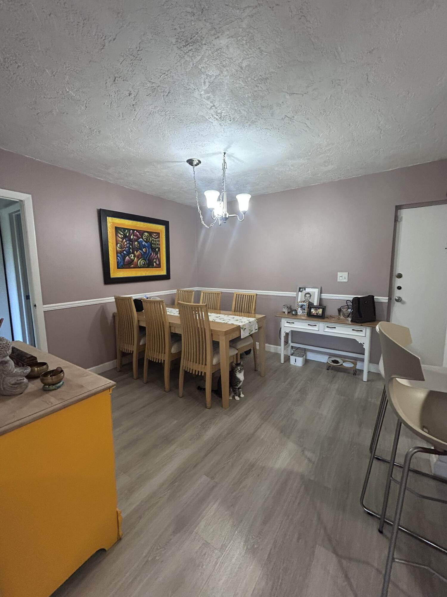 OMEGA CONDO NO 4 - Residential