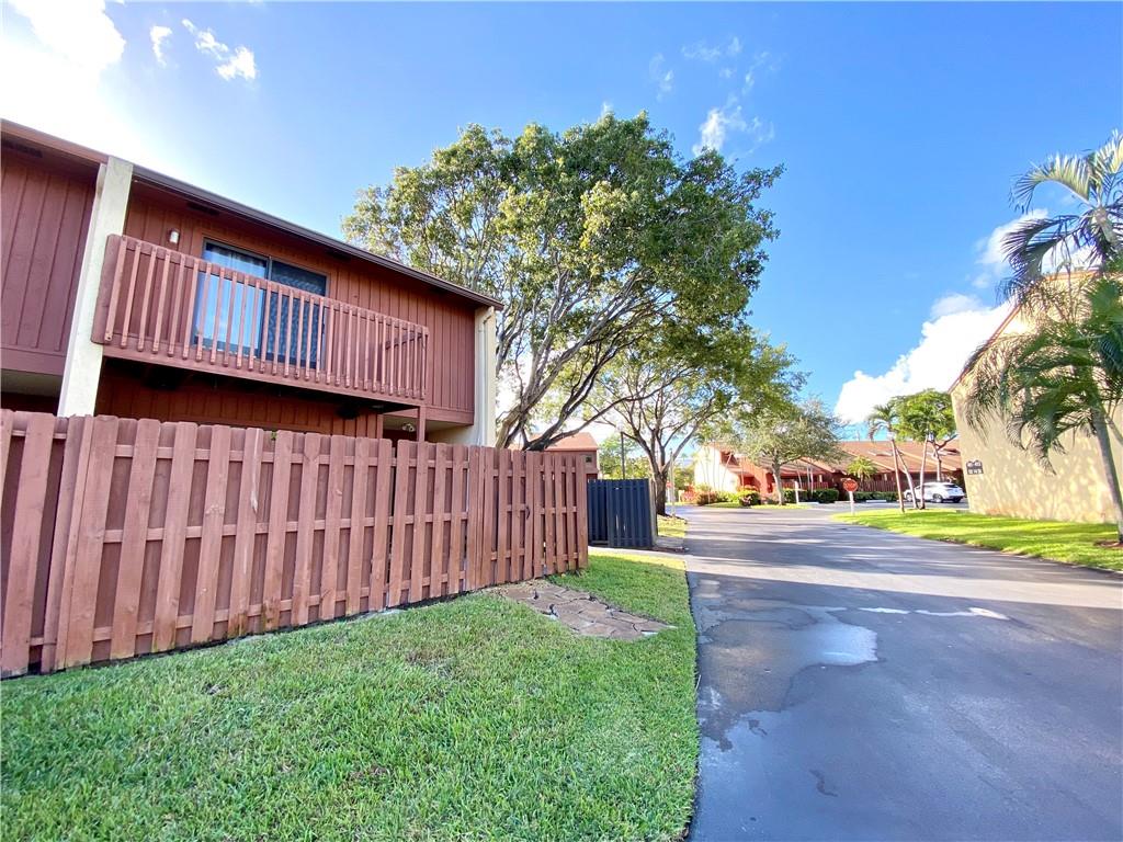 Sandpiper Woods - Residential