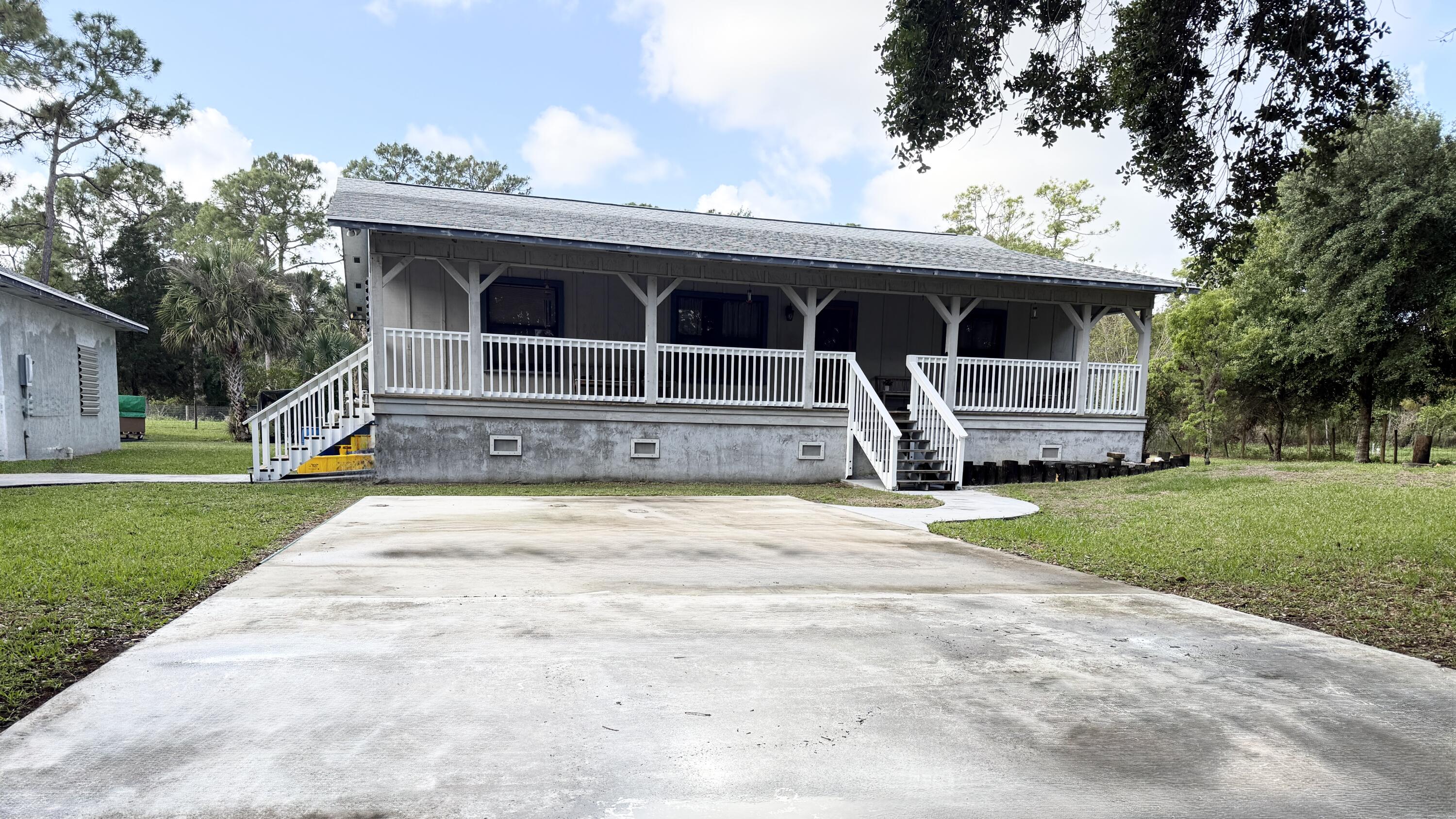 The Acreage - Residential