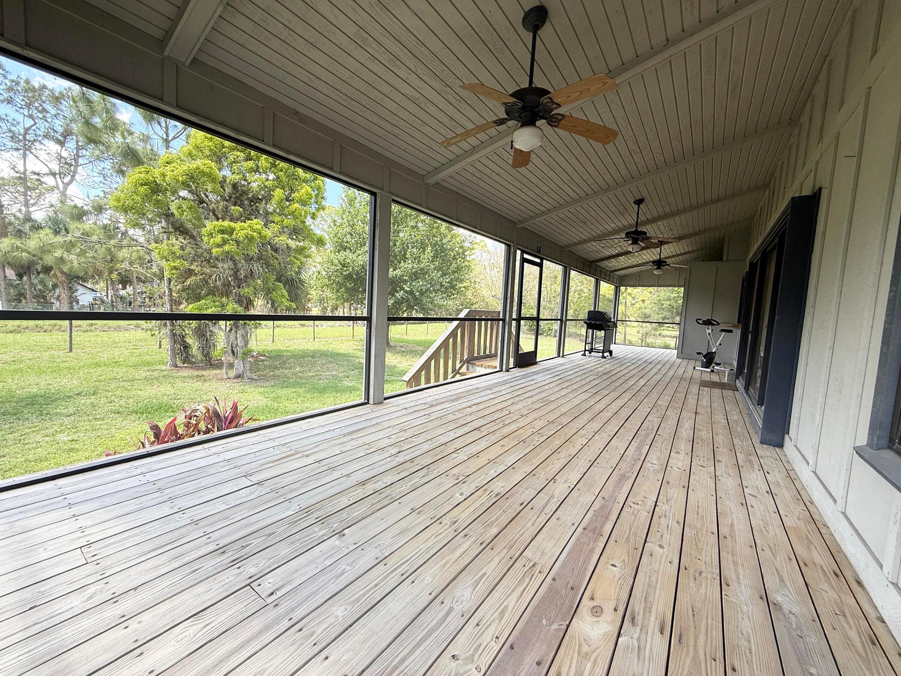 The Acreage - Residential
