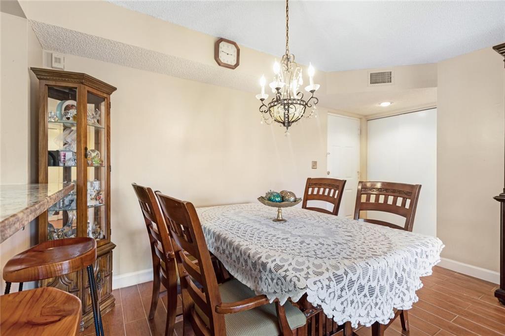 GRAND MARQUIS - Residential