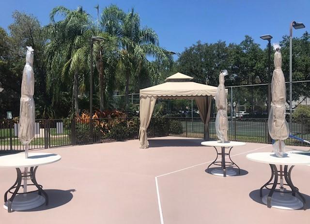 GRAND MARQUIS - Residential