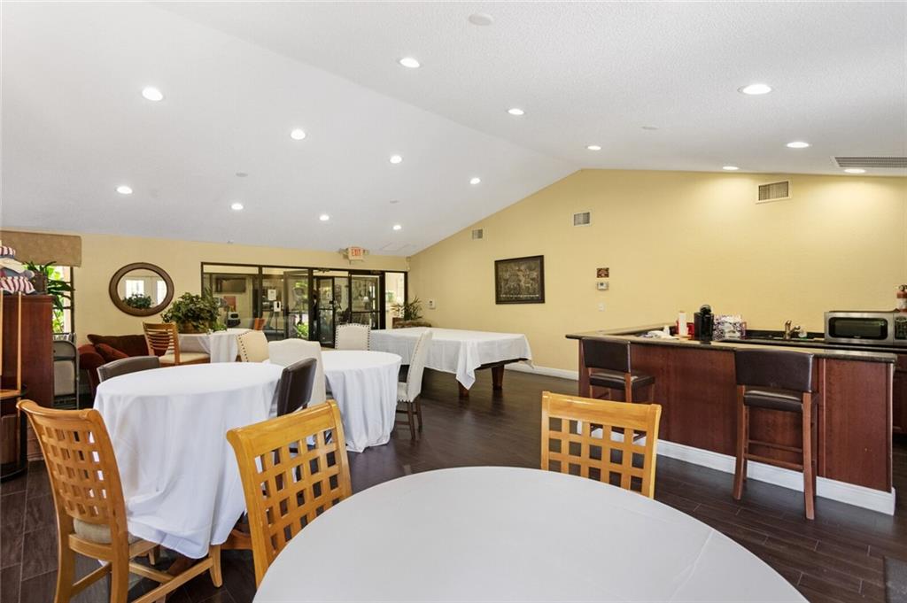 GRAND MARQUIS - Residential