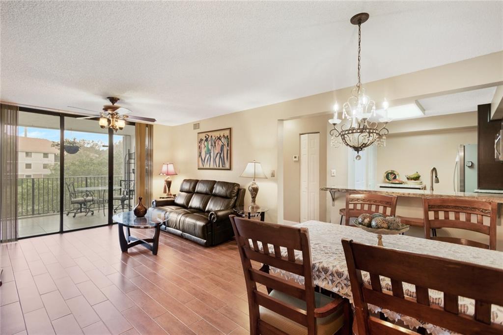 GRAND MARQUIS - Residential