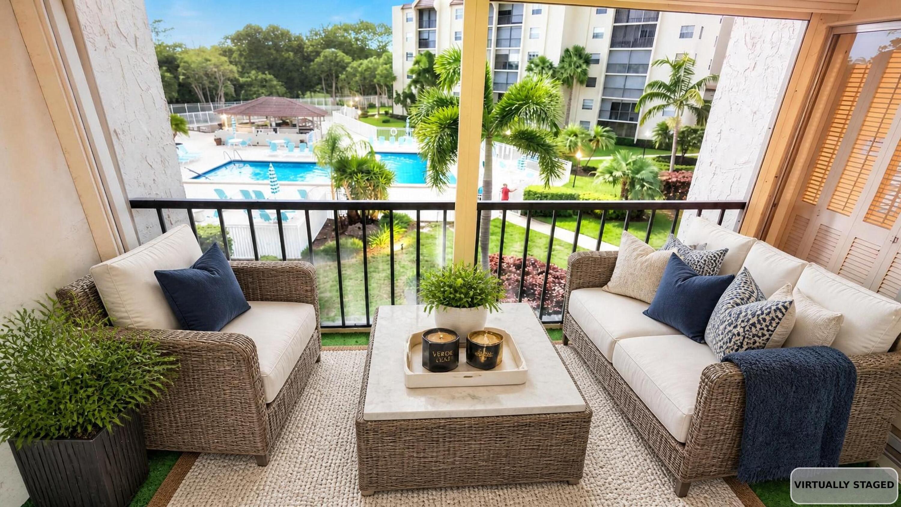 18TH HOLE AT INVERRARY CONDO - Residential