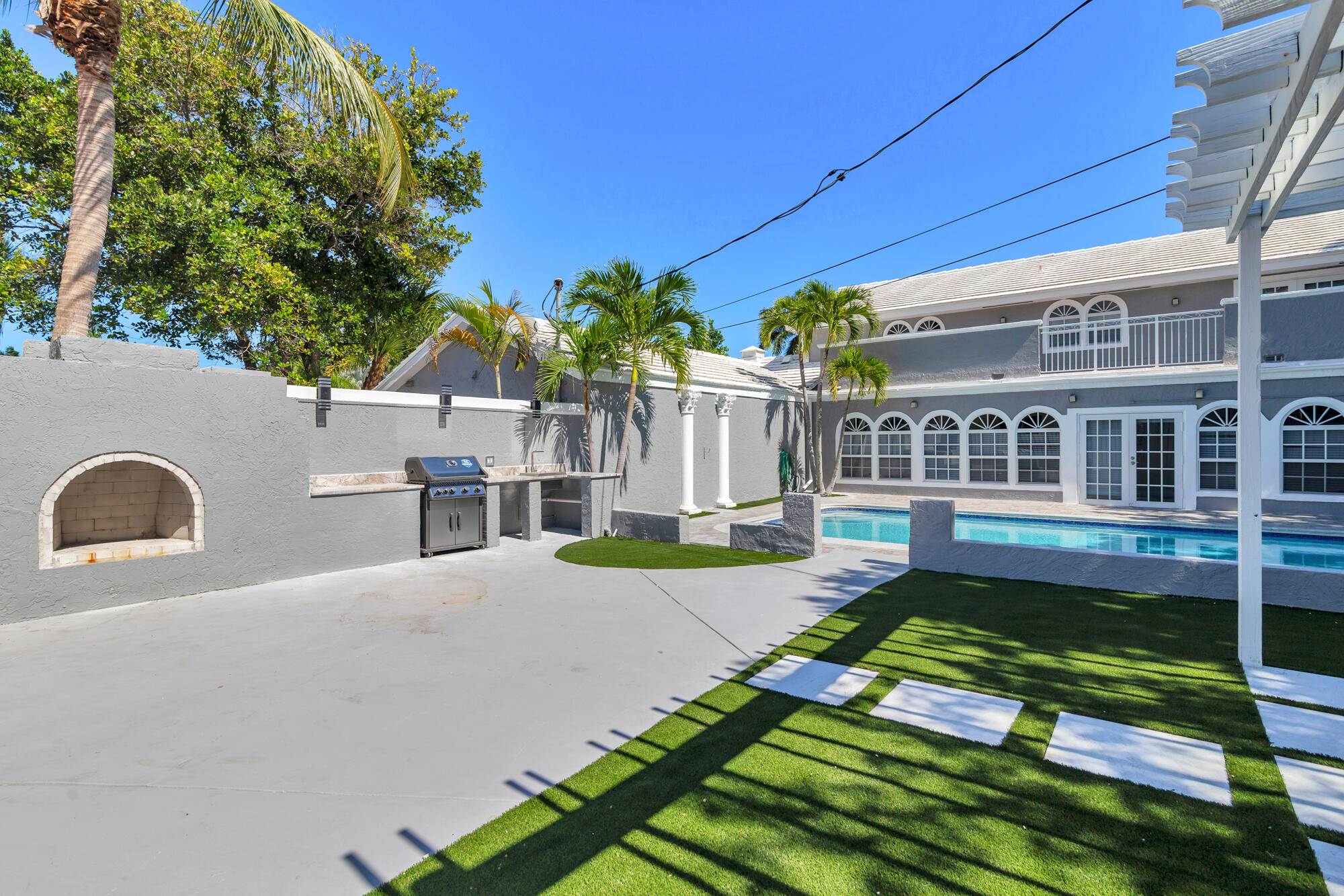 NORTH SHORE TERRACE 3 - Residential
