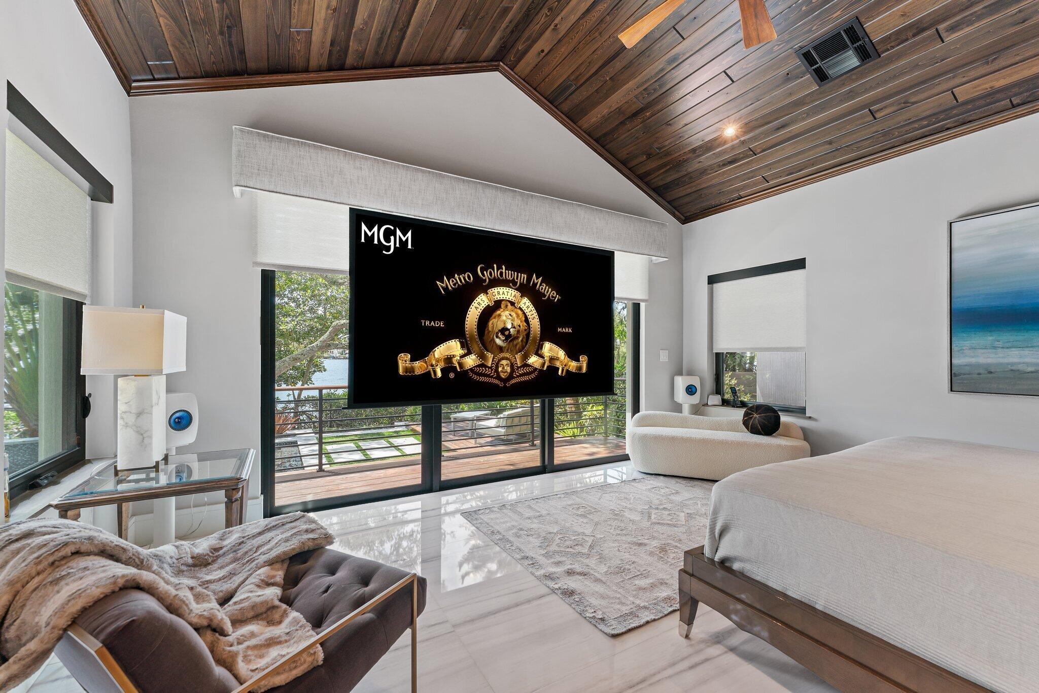 PENNOCK POINT - Residential