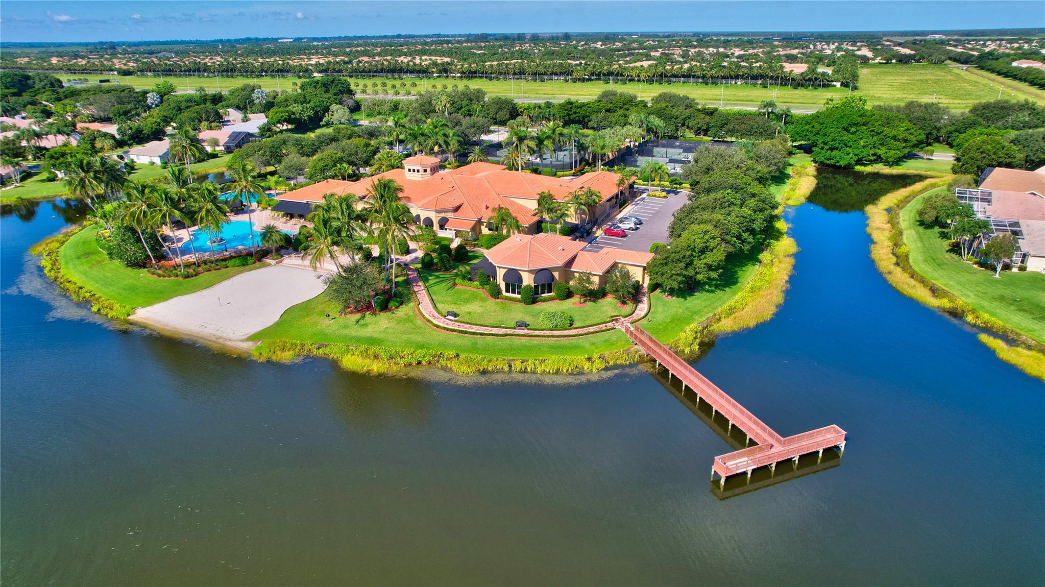 Valencia Lakes 03 - Residential