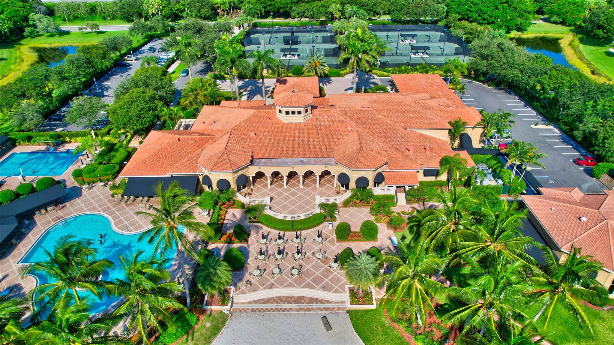 Valencia Lakes 03 - Residential
