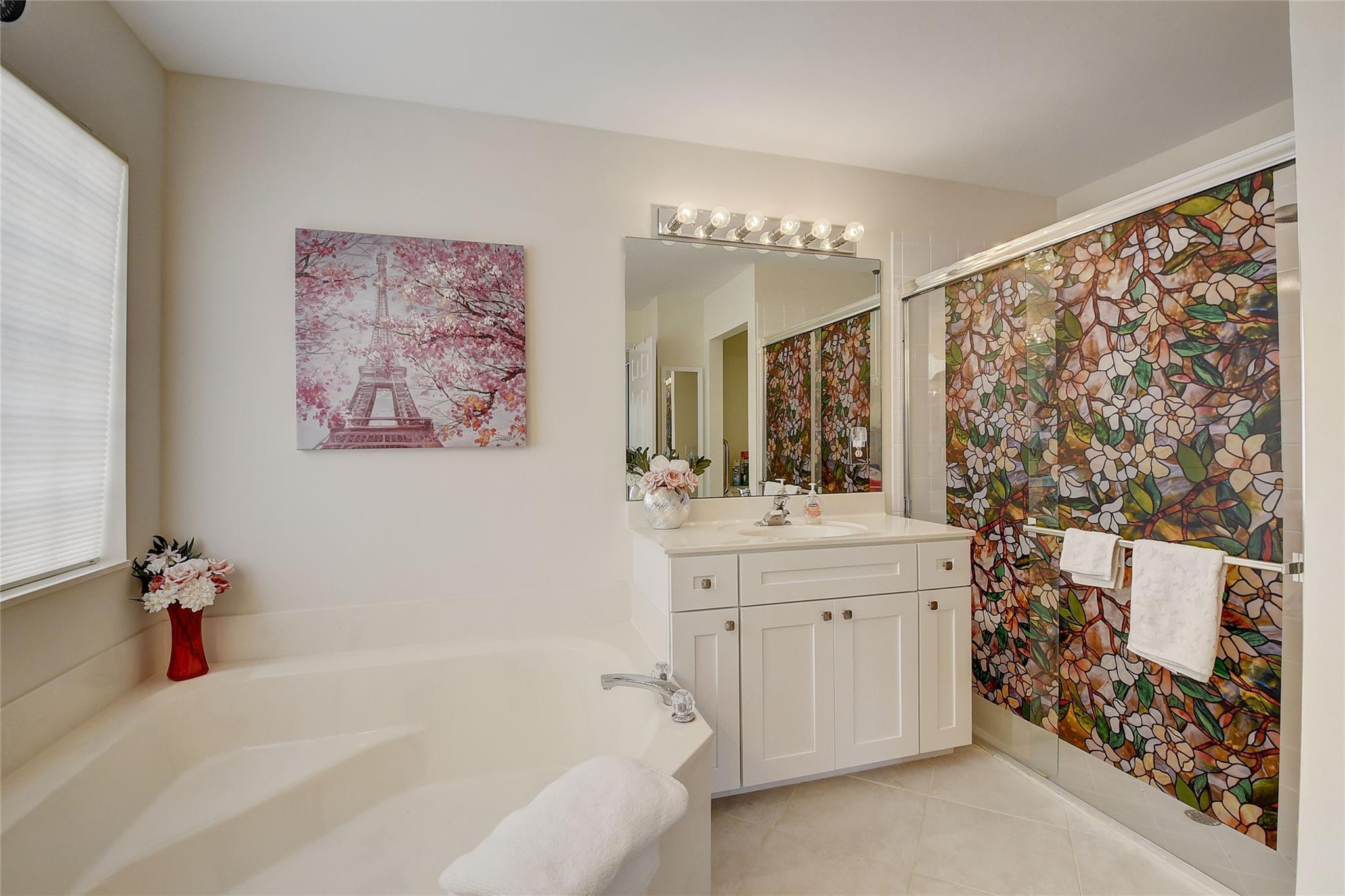 Valencia Lakes 03 - Residential