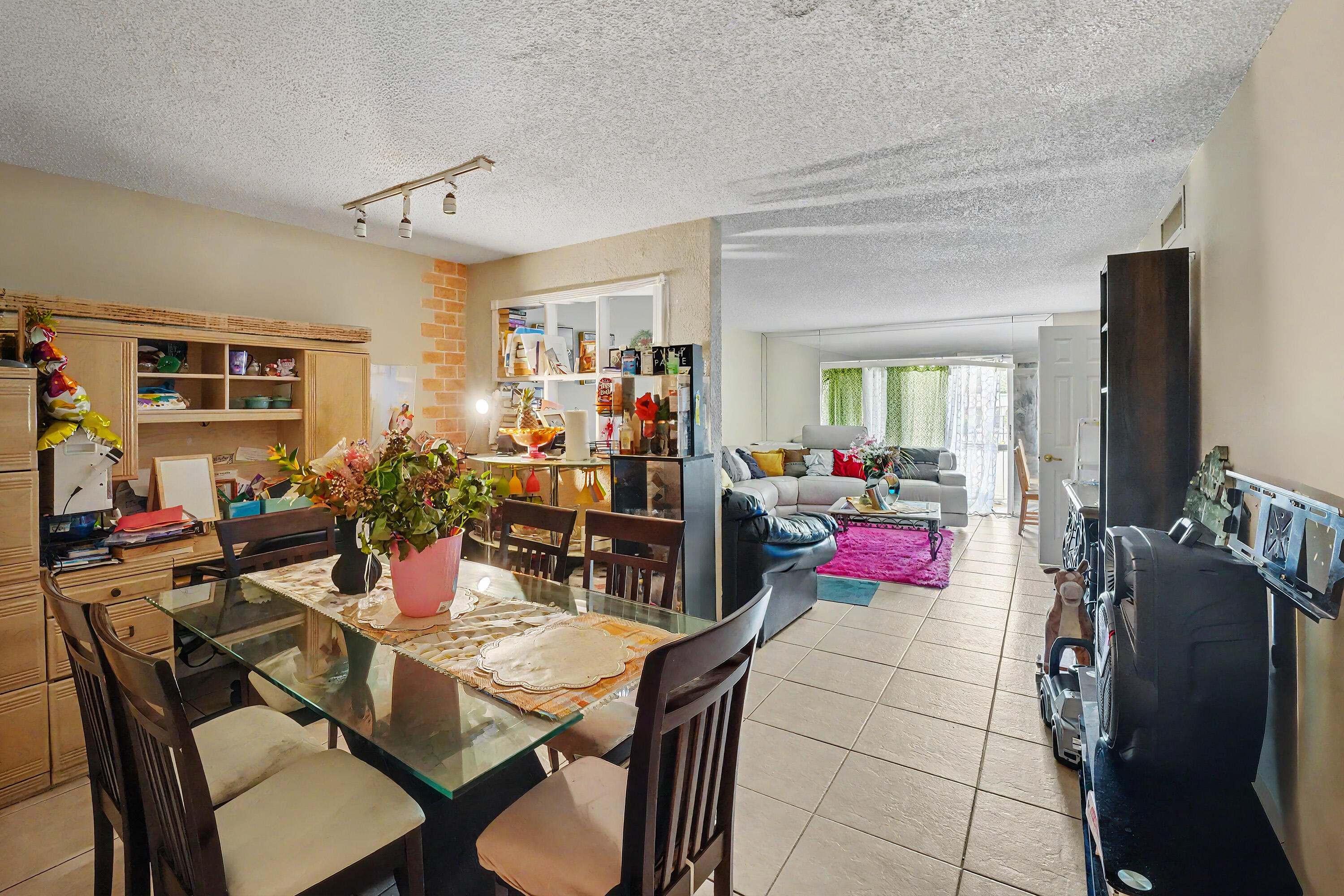 INVERRARY COUNTRY CLUB - Residential