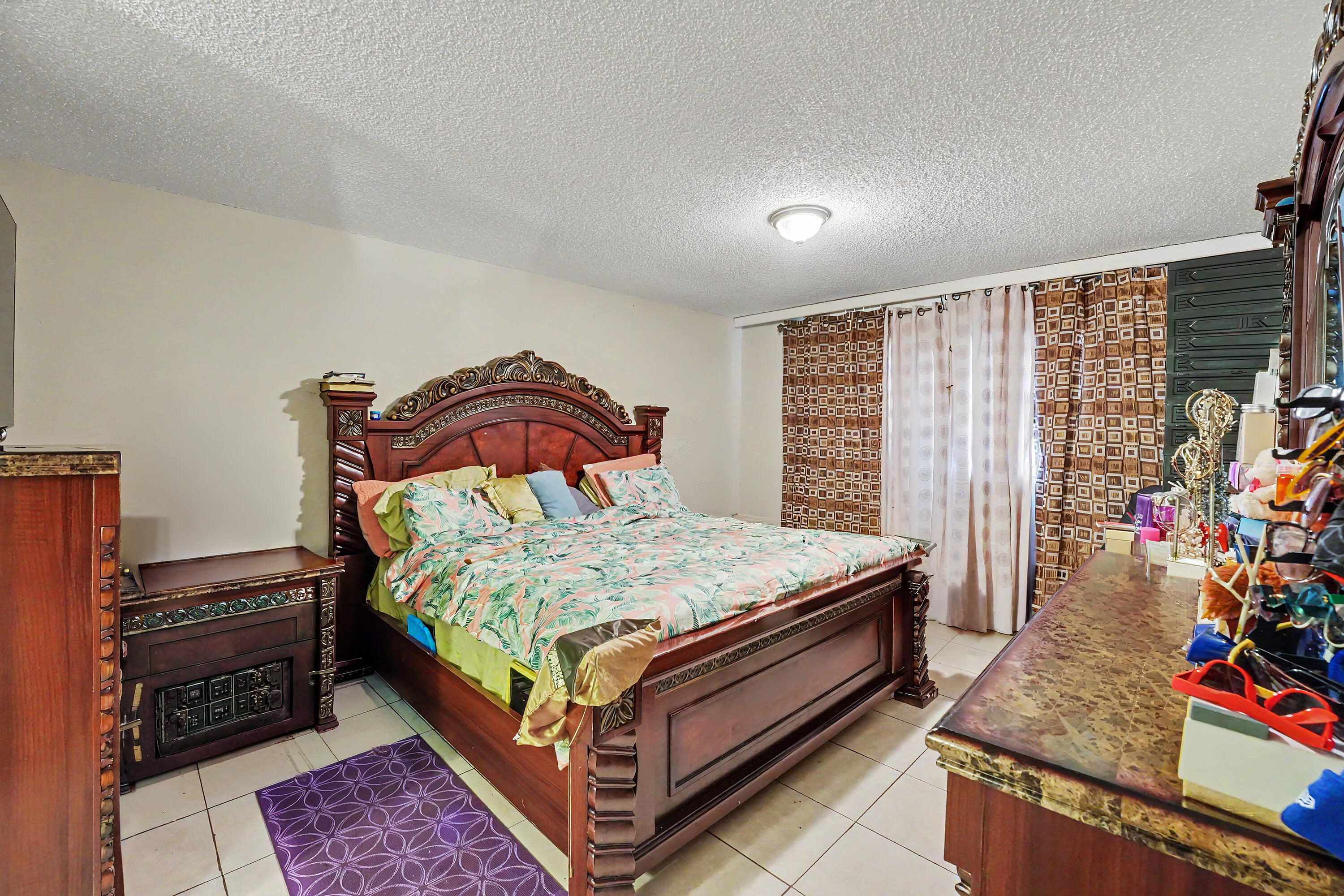 INVERRARY COUNTRY CLUB - Residential