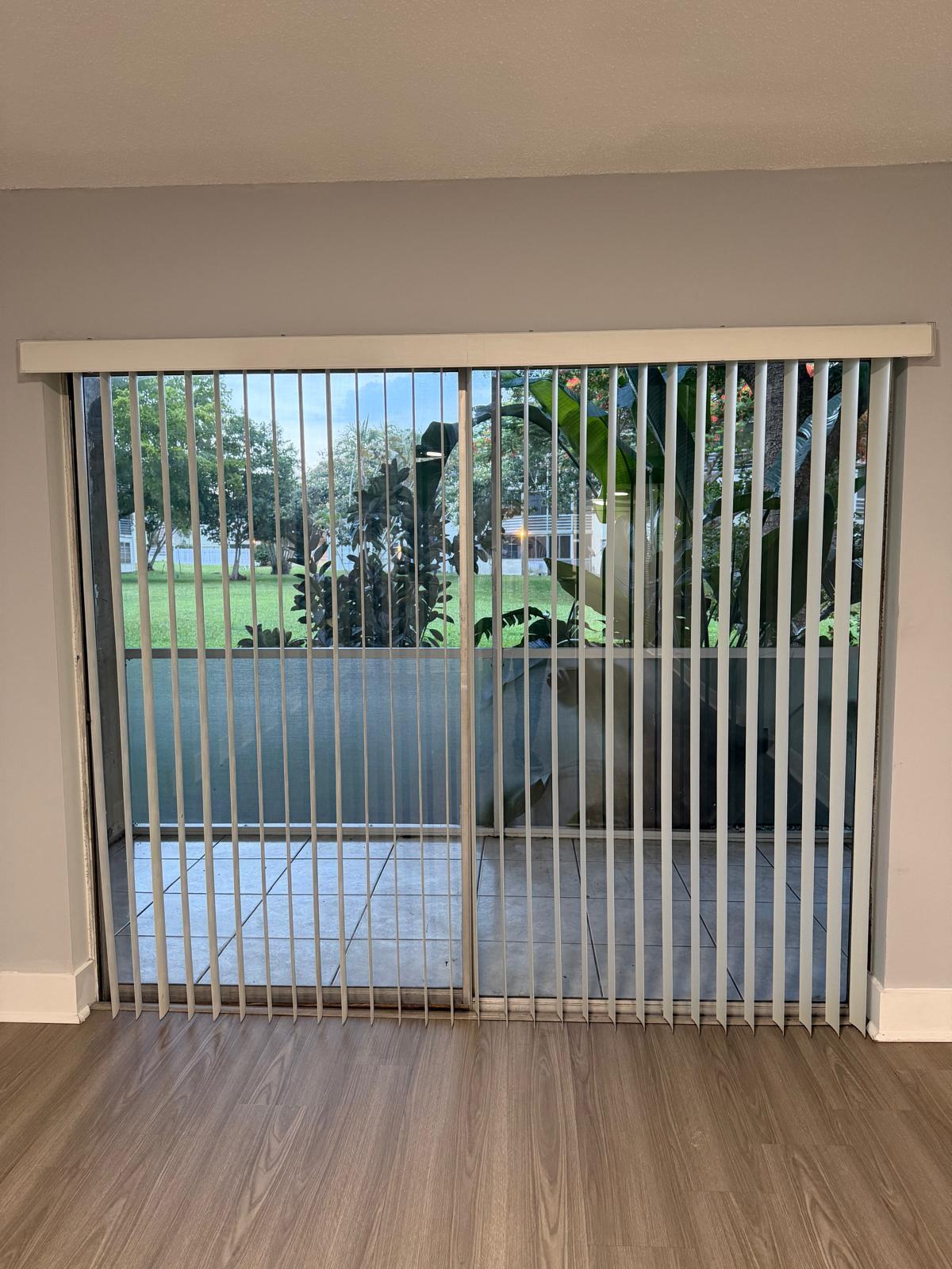 APPLEGREEN CONDO APTS 4 - Residential Lease