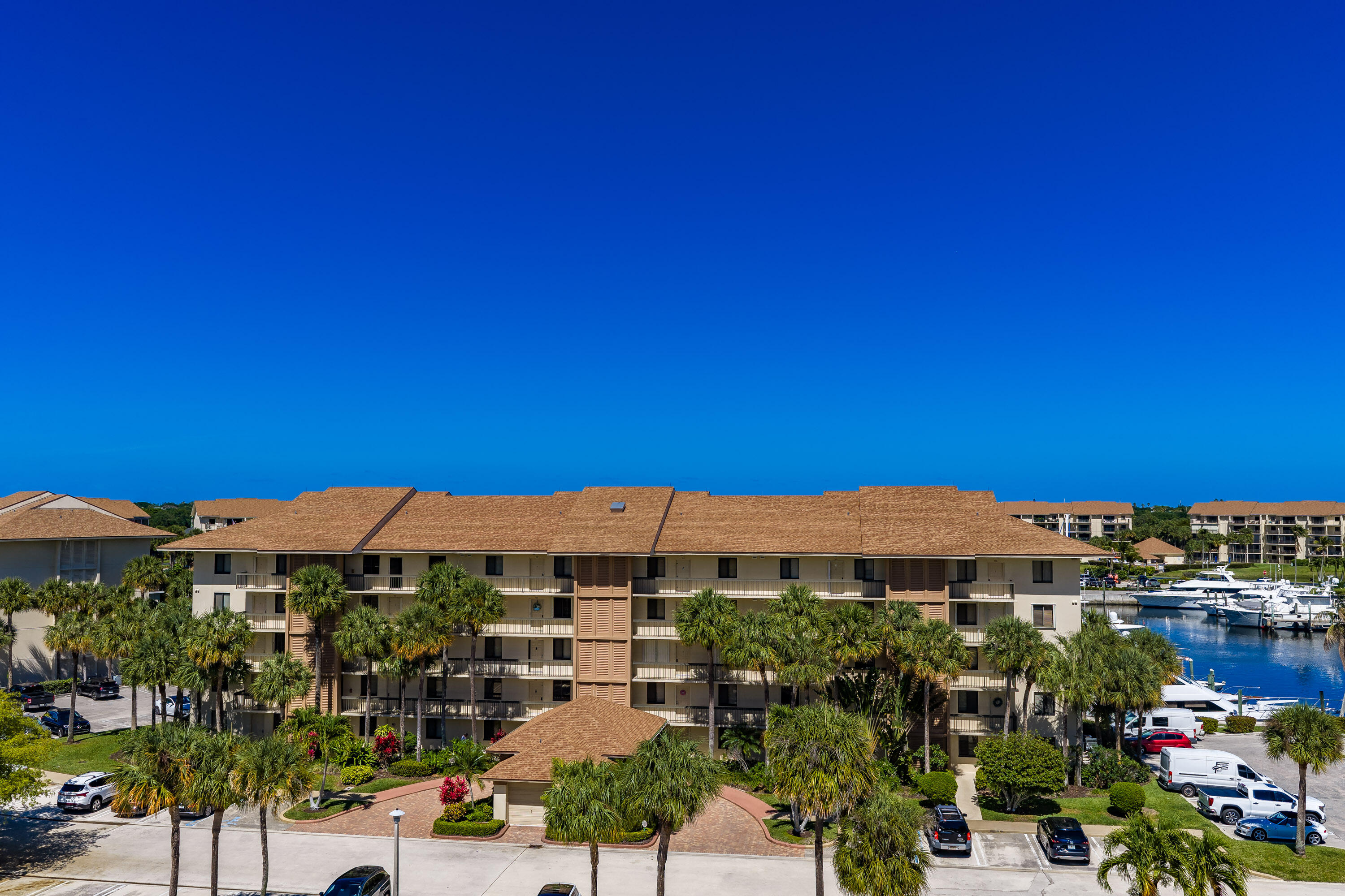 MARINA AT THE BLUFFS CONDO - Residential Lease