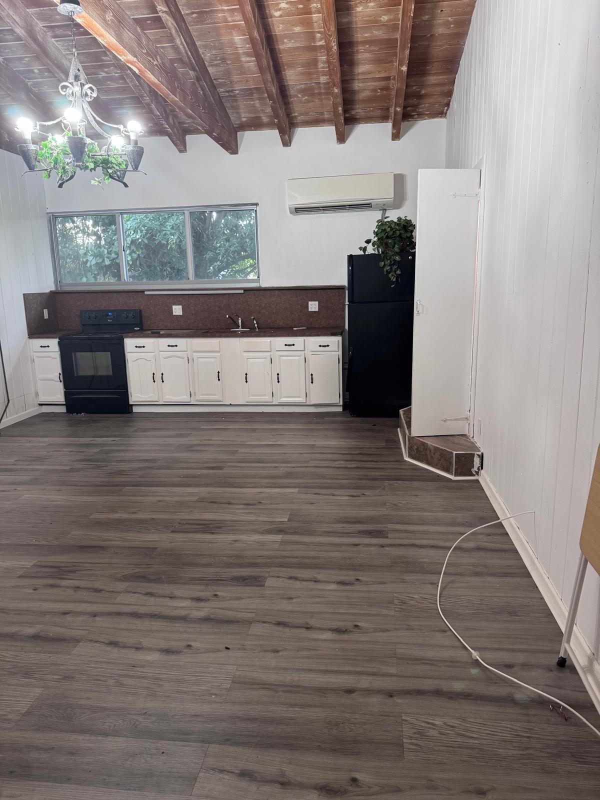 FT LAUDERDALE TRUCK FARMS - Residential Lease