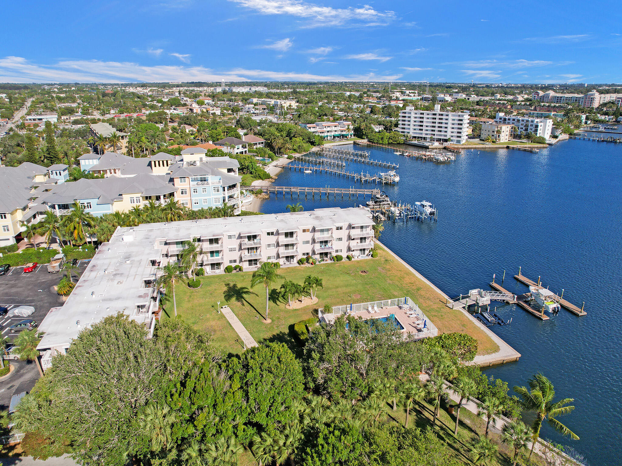 ISLAND TOWERS INC CONDO - Residential