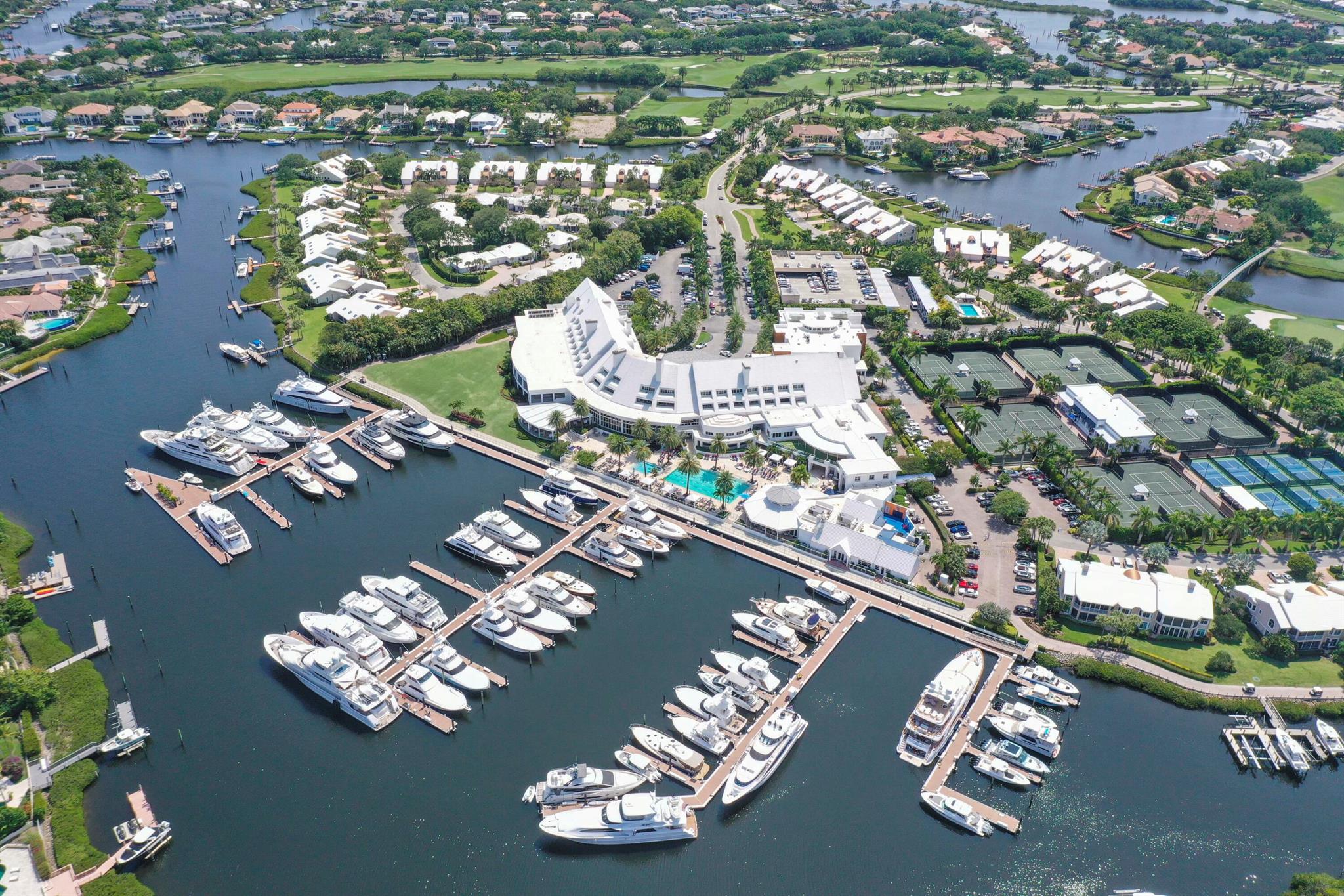 ADMIRALS COVE PAR C - Residential