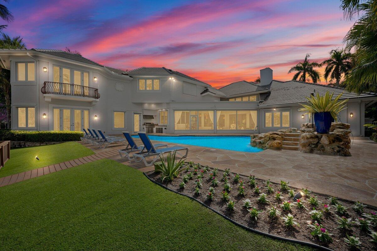 ADMIRALS COVE PAR C - Residential