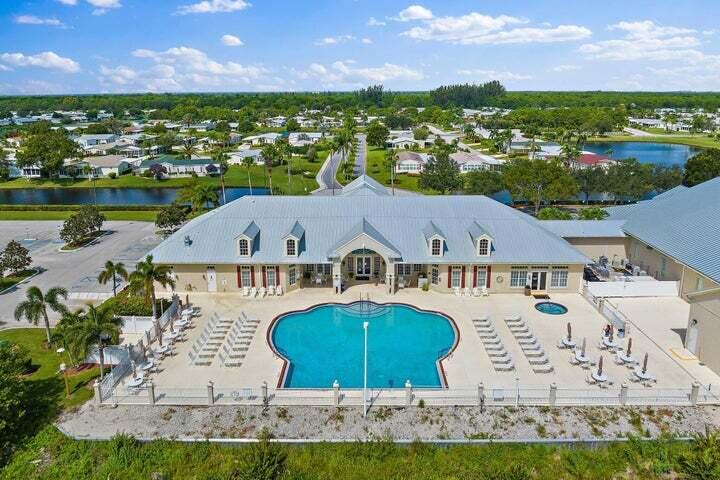 THE PRESERVE AT SAVANNA CLUB - Residential