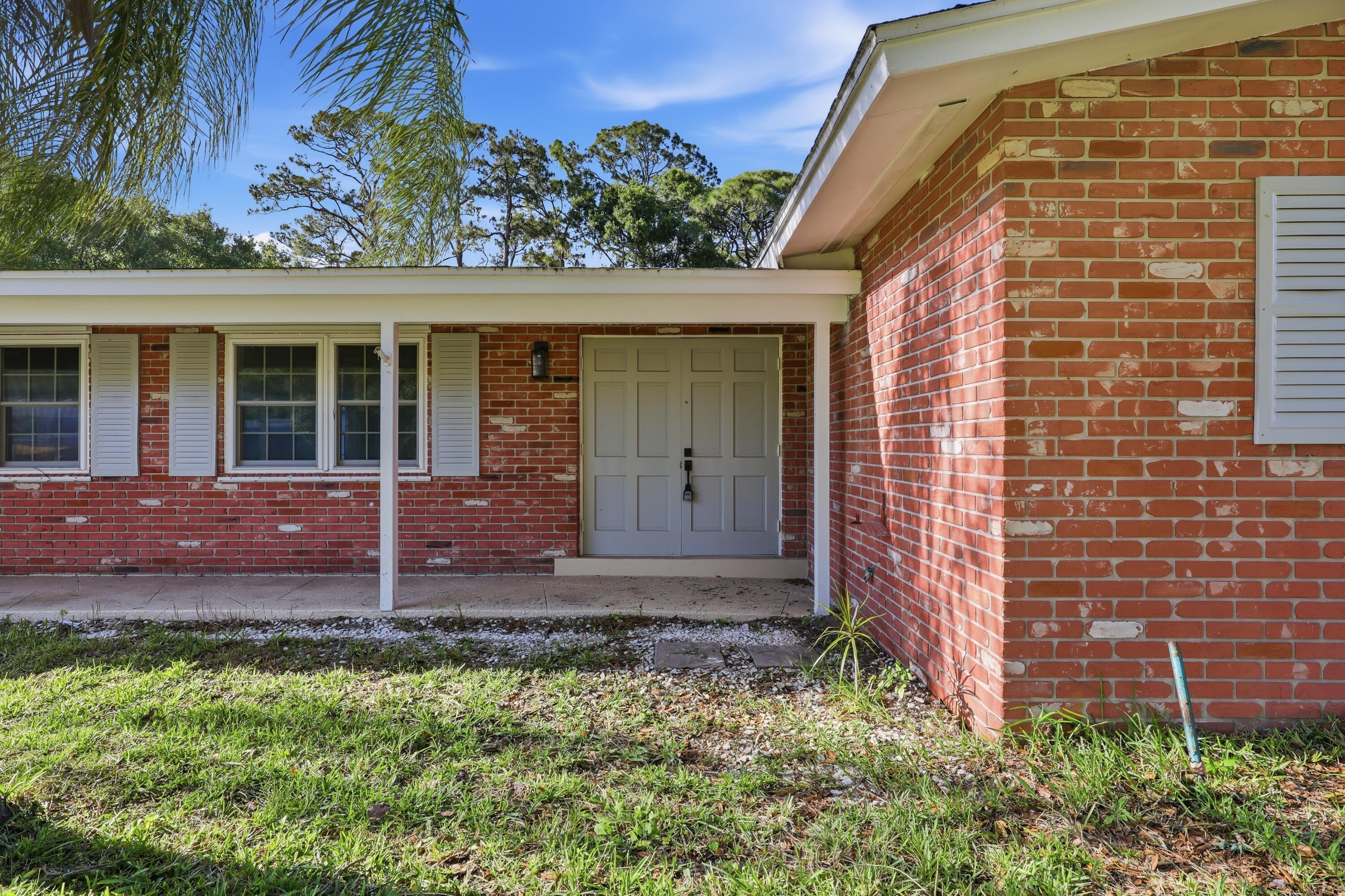 CARLL HEIGHTS - Residential