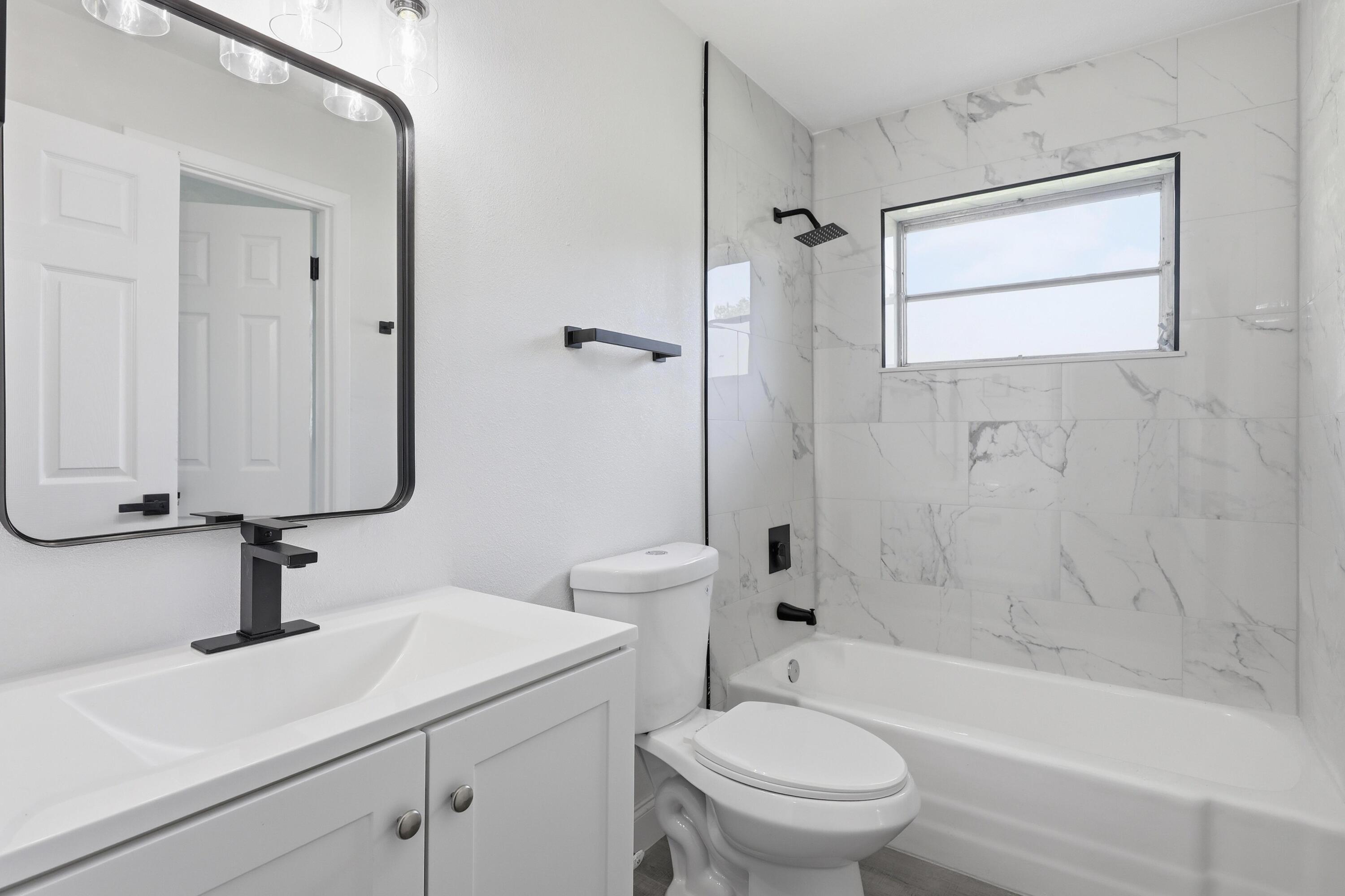 CARLL HEIGHTS - Residential