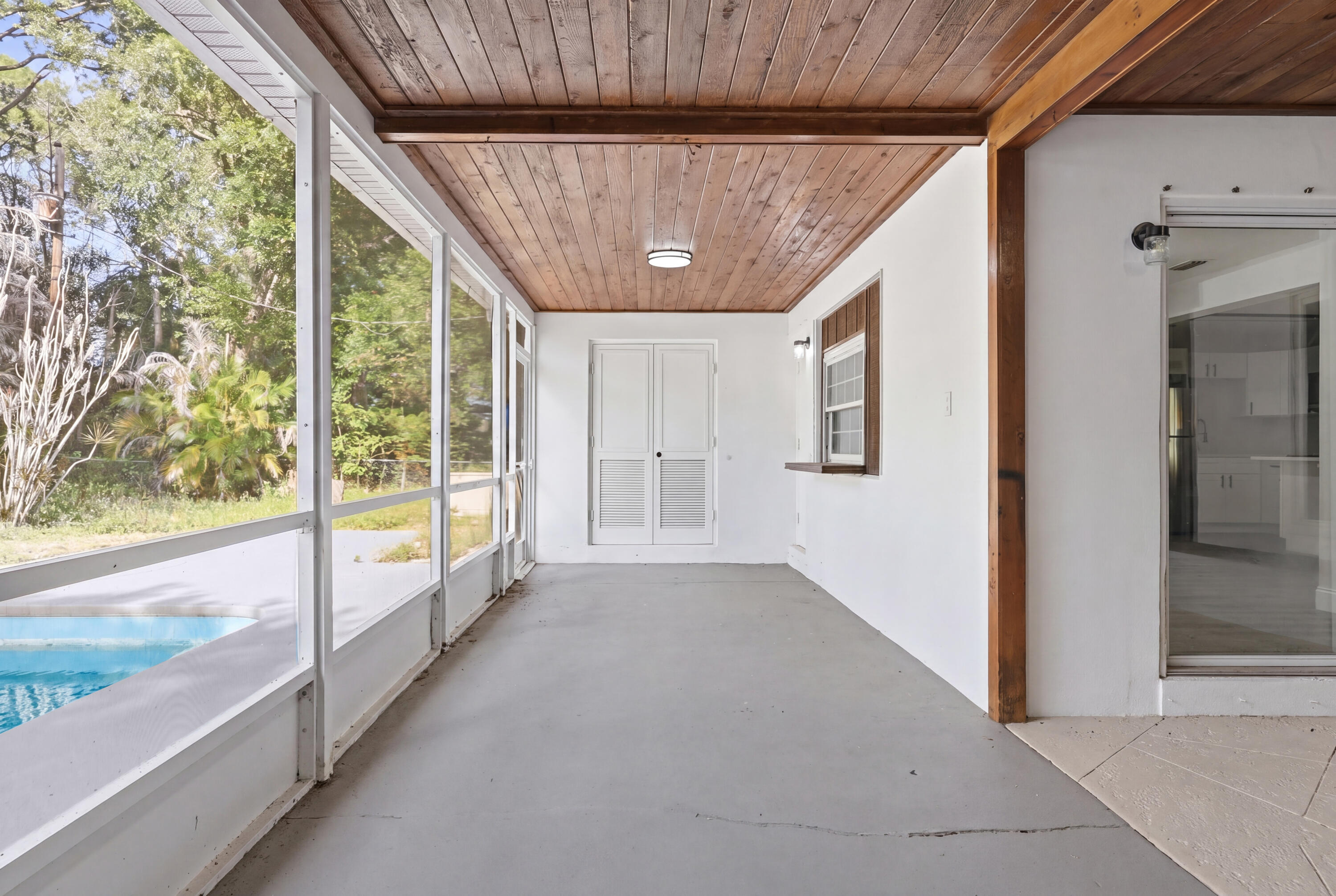 CARLL HEIGHTS - Residential