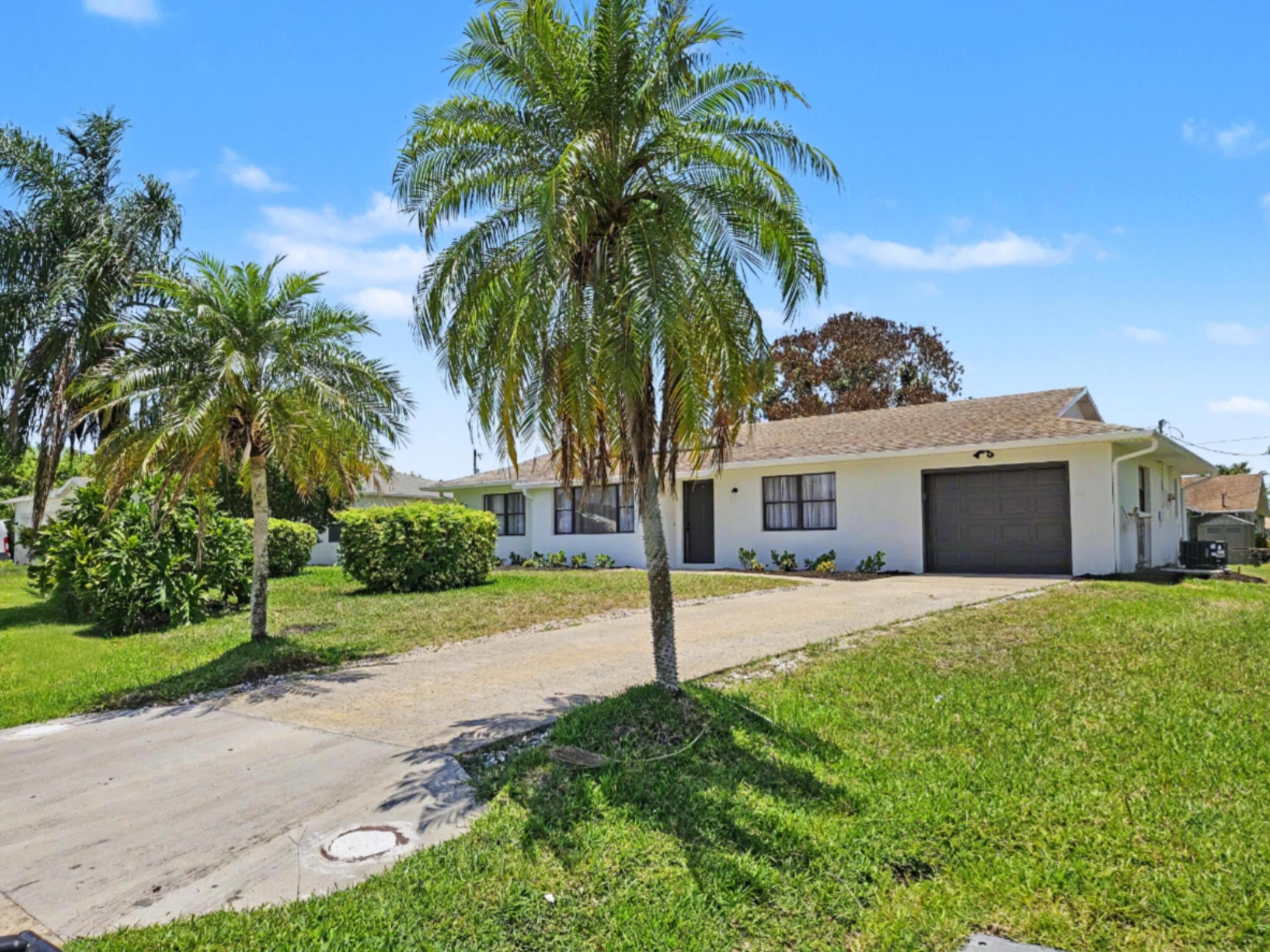 PORT ST LUCIE SECTION 13 - Residential