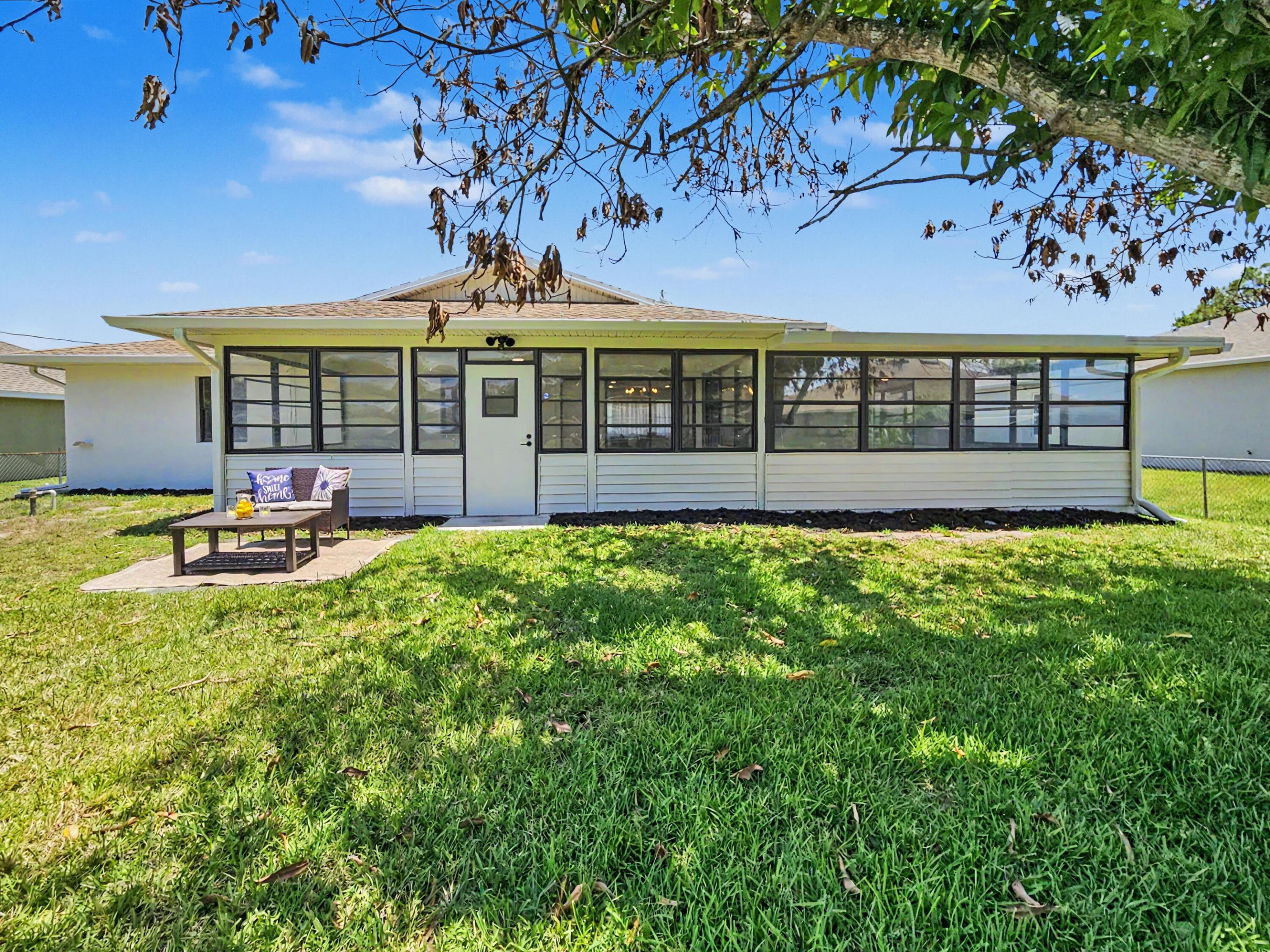 PORT ST LUCIE SECTION 13 - Residential
