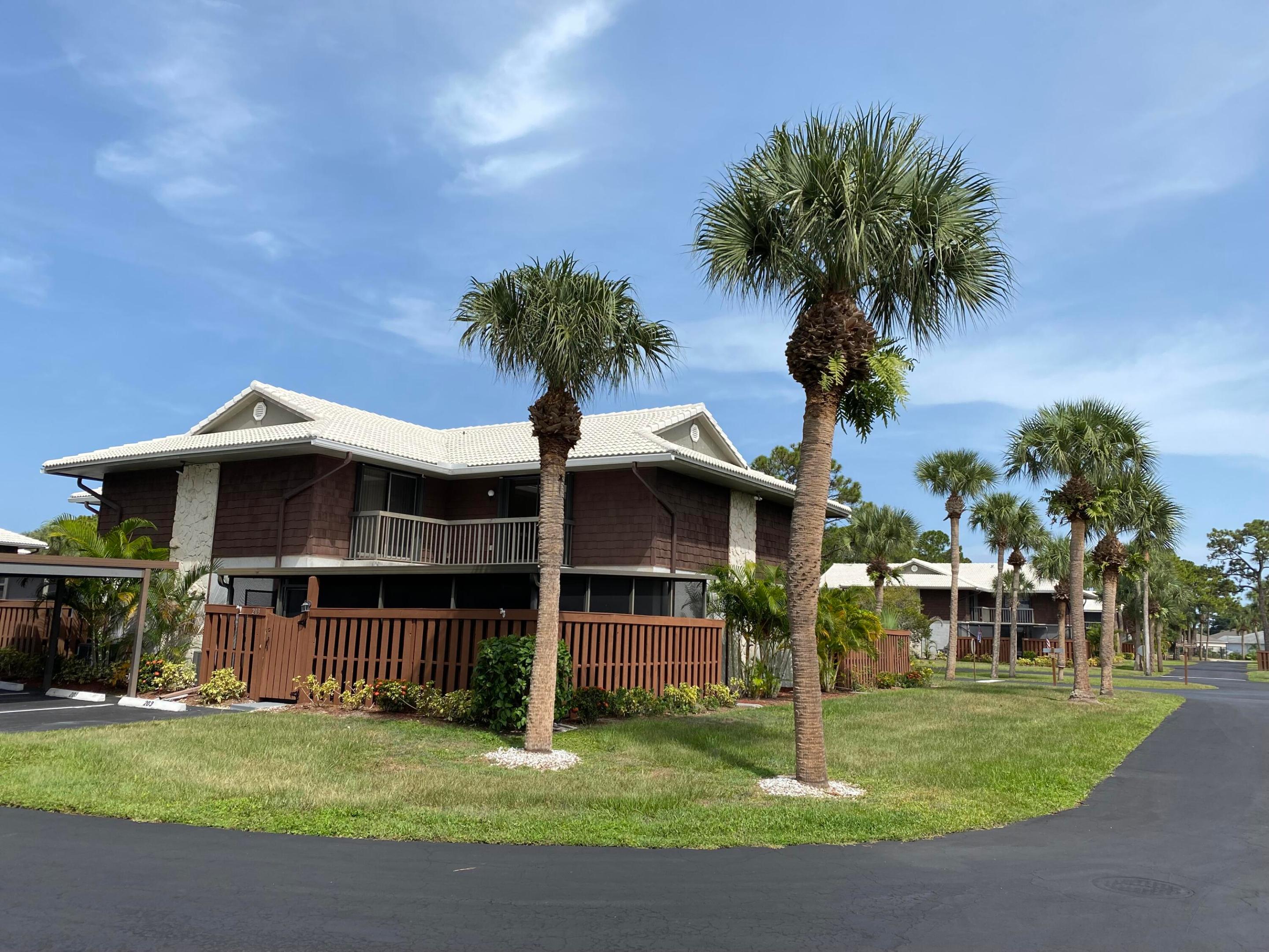 LOCATION!! LOCATION!!! LOCATION *** 10 MINUTES TO TREASURE COAST MALL*** 5 MINUTES TO SAVANNAS PRESERVE STATE PARK, CLOSE TO SHOPPING AND RESTAURANTS, AND JUST 15 MINUTES TO THE BEACH AND DOWNTOWN JENSEN BEACH*** Beautiful townhouse 2 bed, 2.5 bath Fully tiled, granite counter tops, half bath, laundry room downstairs. The living room has large sliding doors that lead the over sized screened porch perfect for entertaining. Master suite, guess bathroom and guess bedroom upstairs . HOA fees include water, sewer, trash, exterior maintenance, community with pool, tennis courts, shuffle board, and club house with library.