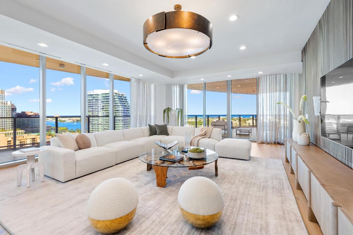 FORTE RESIDENCES CONDO - Residential