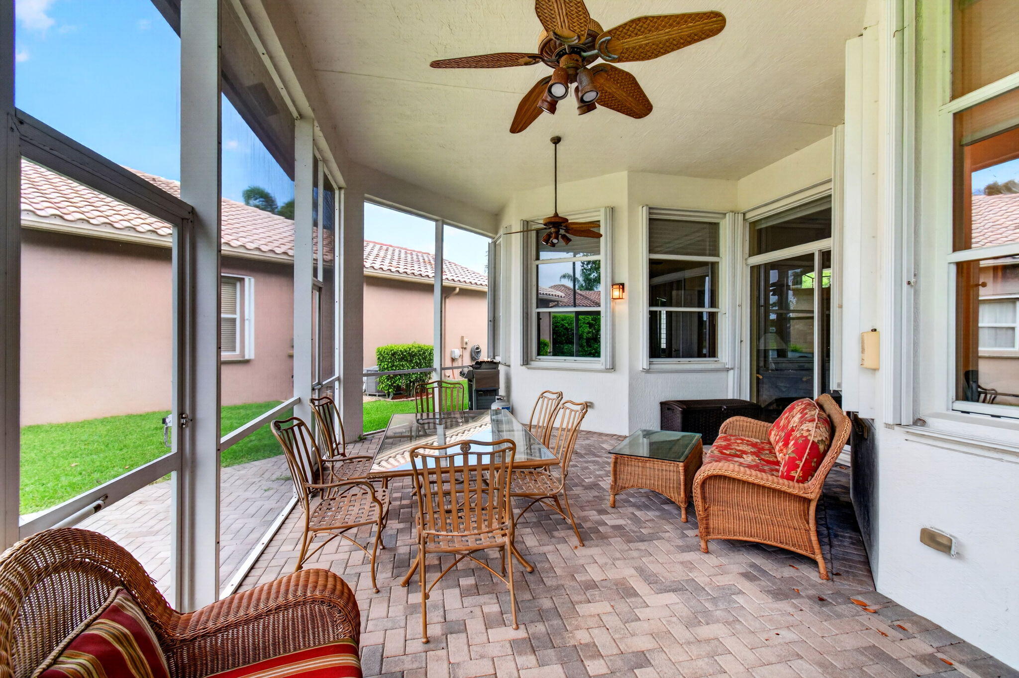 TOWNE PARK TR F - Residential