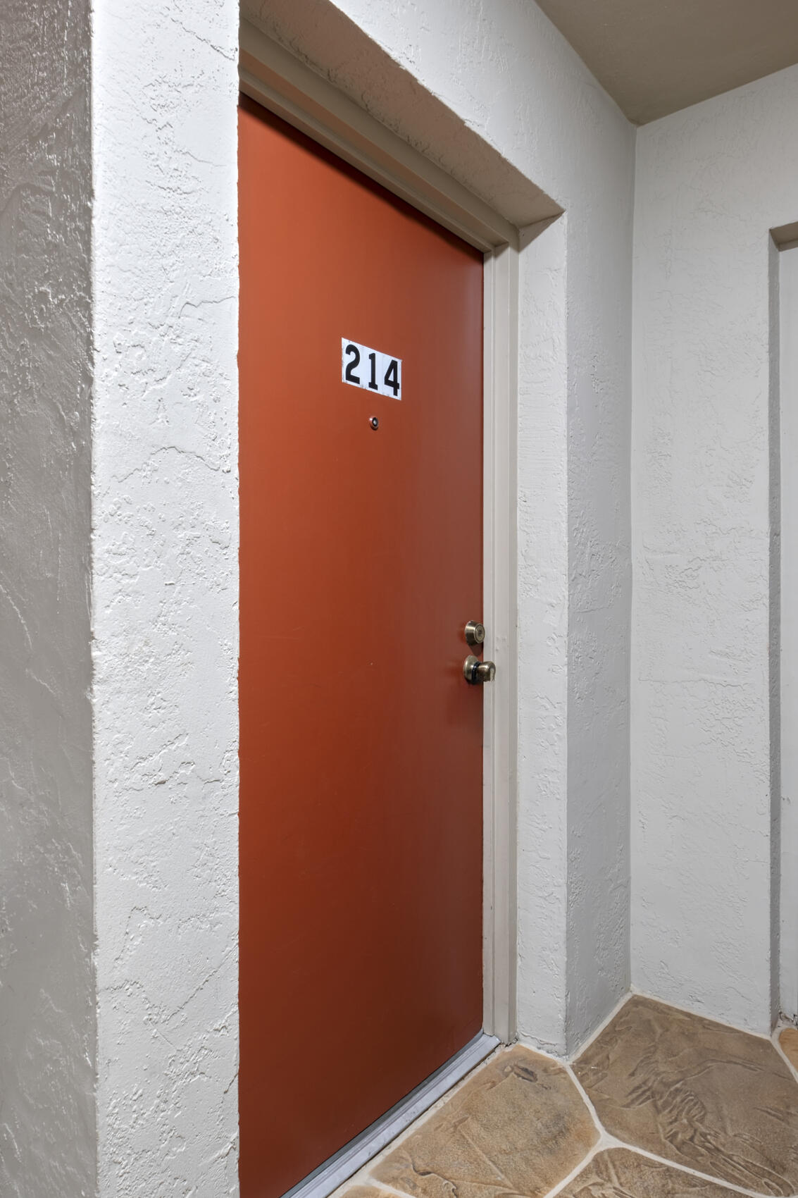 ENTRADA CONDOMINIUM I - Residential