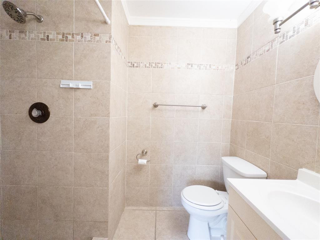 CYPRESS TRACE CONDO - Residential Lease