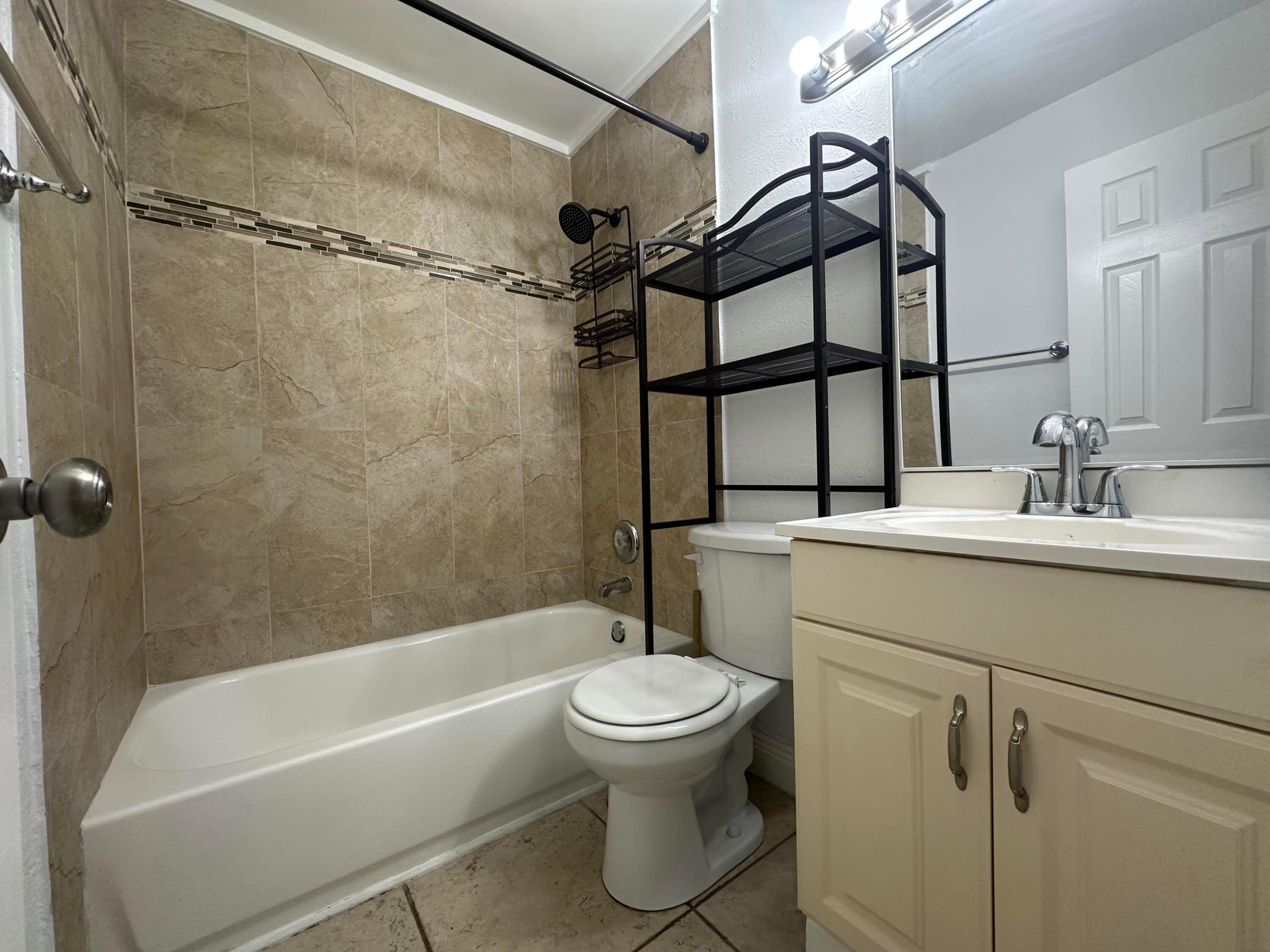 CYPRESS TRACE CONDO - Residential Lease