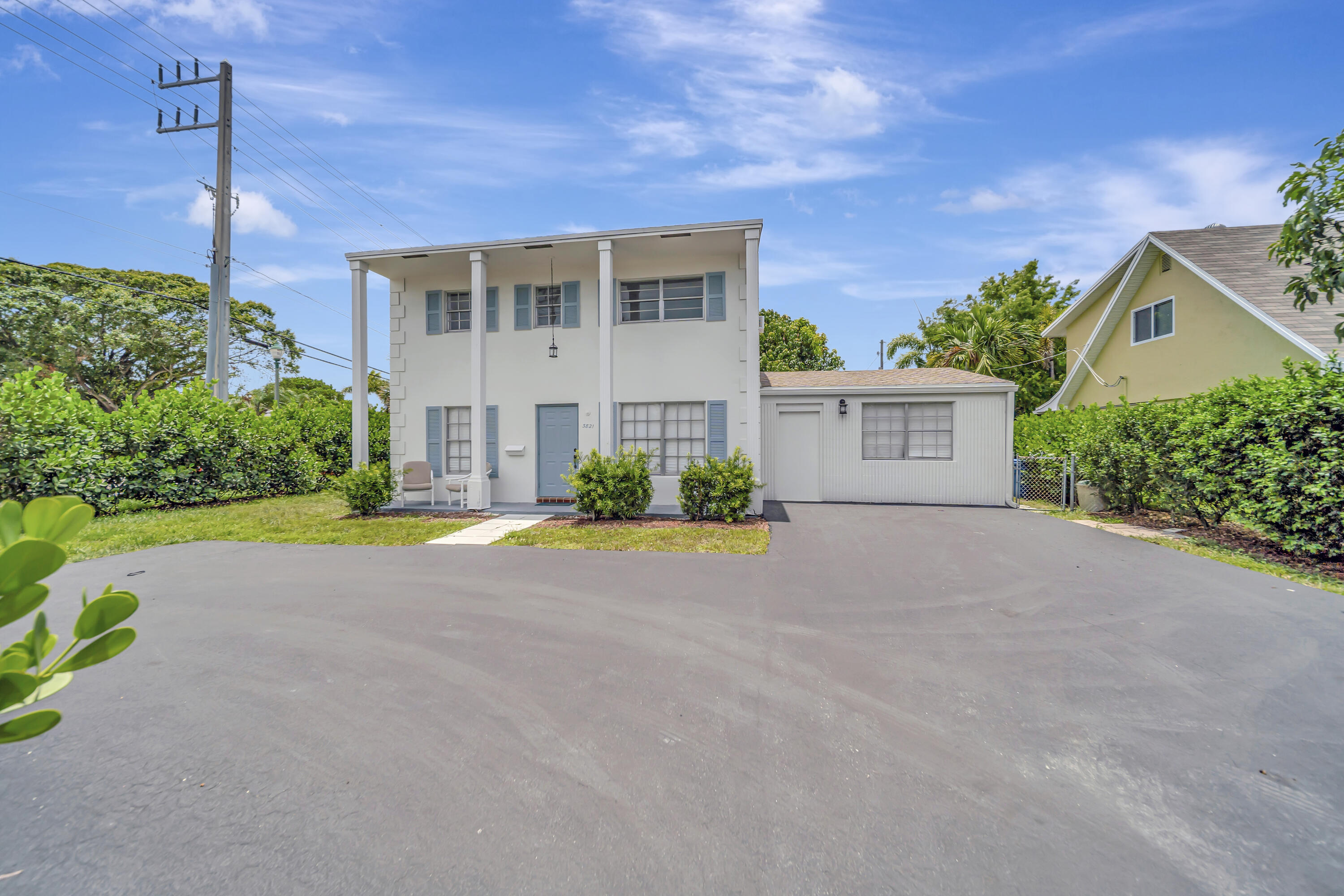 CHERRY HOLLOW 2ND SEC - Residential