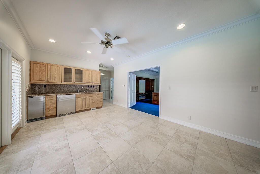 PINEWOOD OF WELLINGTON - Residential
