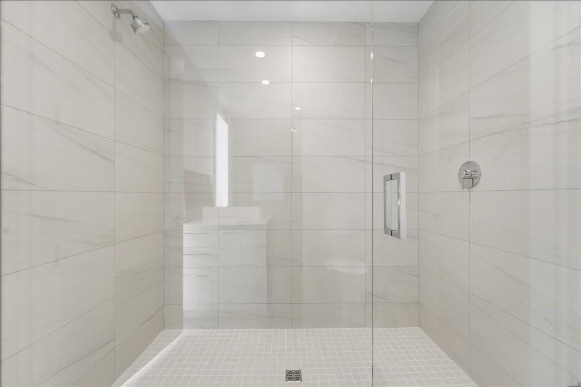 SELENE OCEANFRONT - Residential