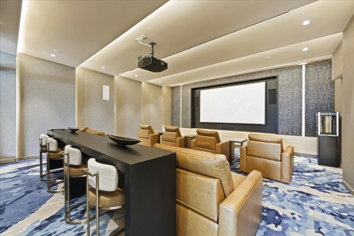 SELENE OCEANFRONT - Residential