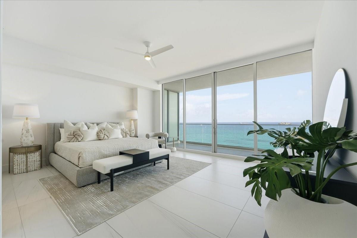 SELENE OCEANFRONT RESIDENCES - Residential