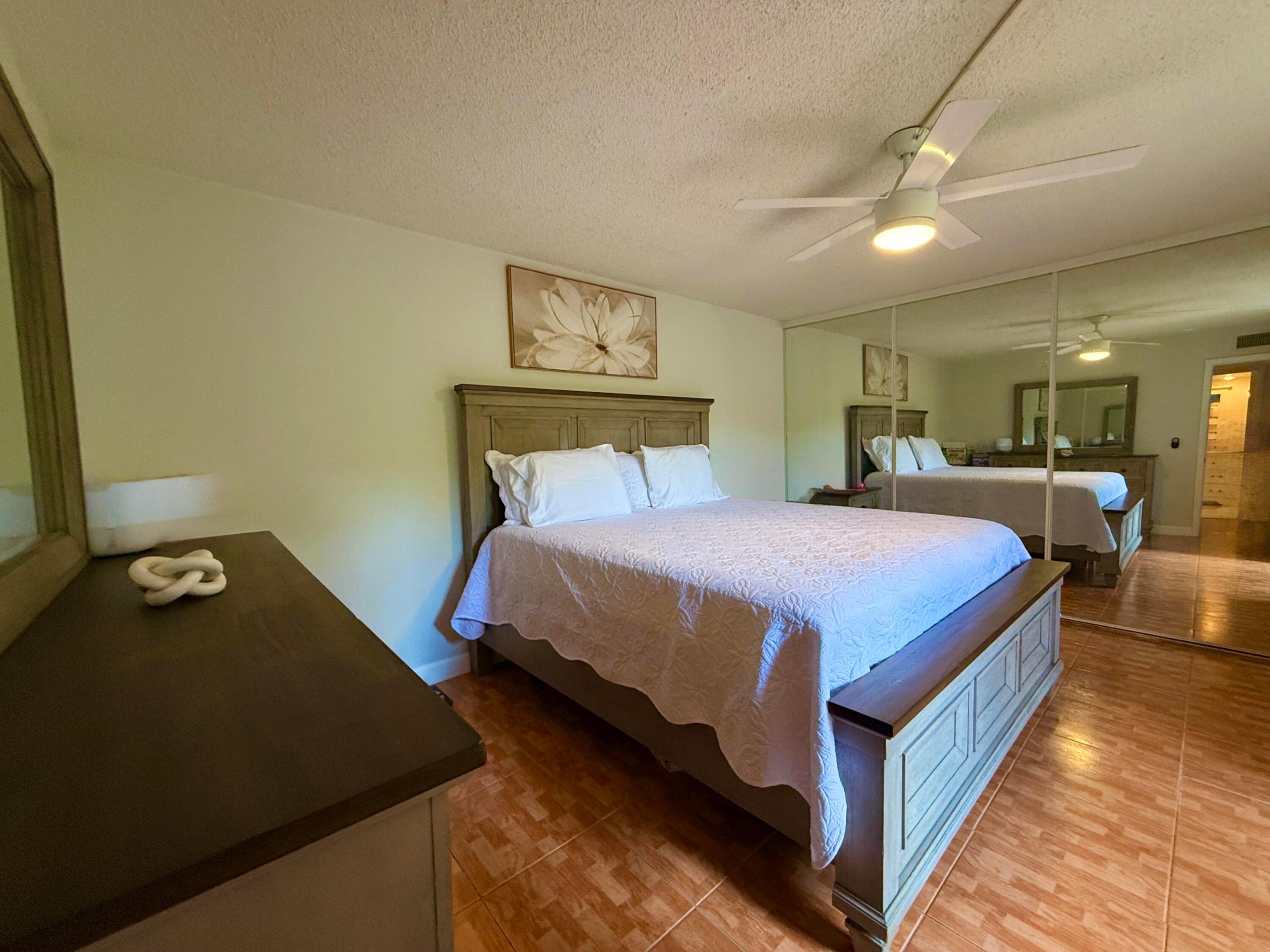 FOREST LAKES - Residential