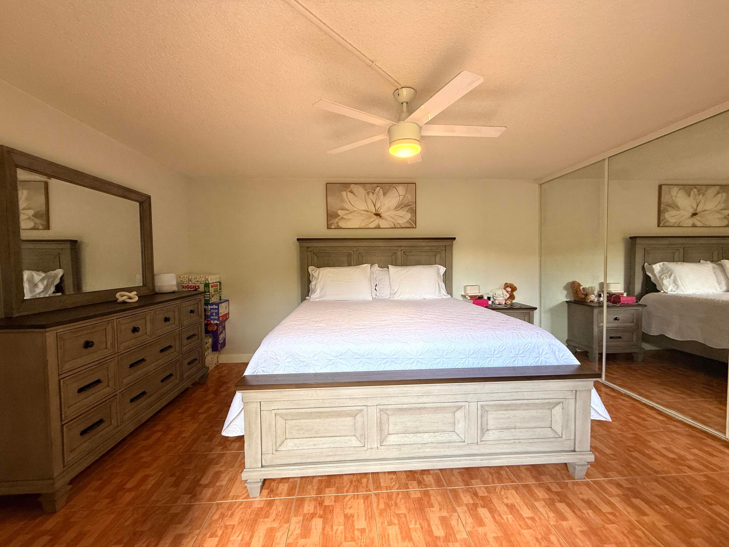 FOREST LAKES - Residential